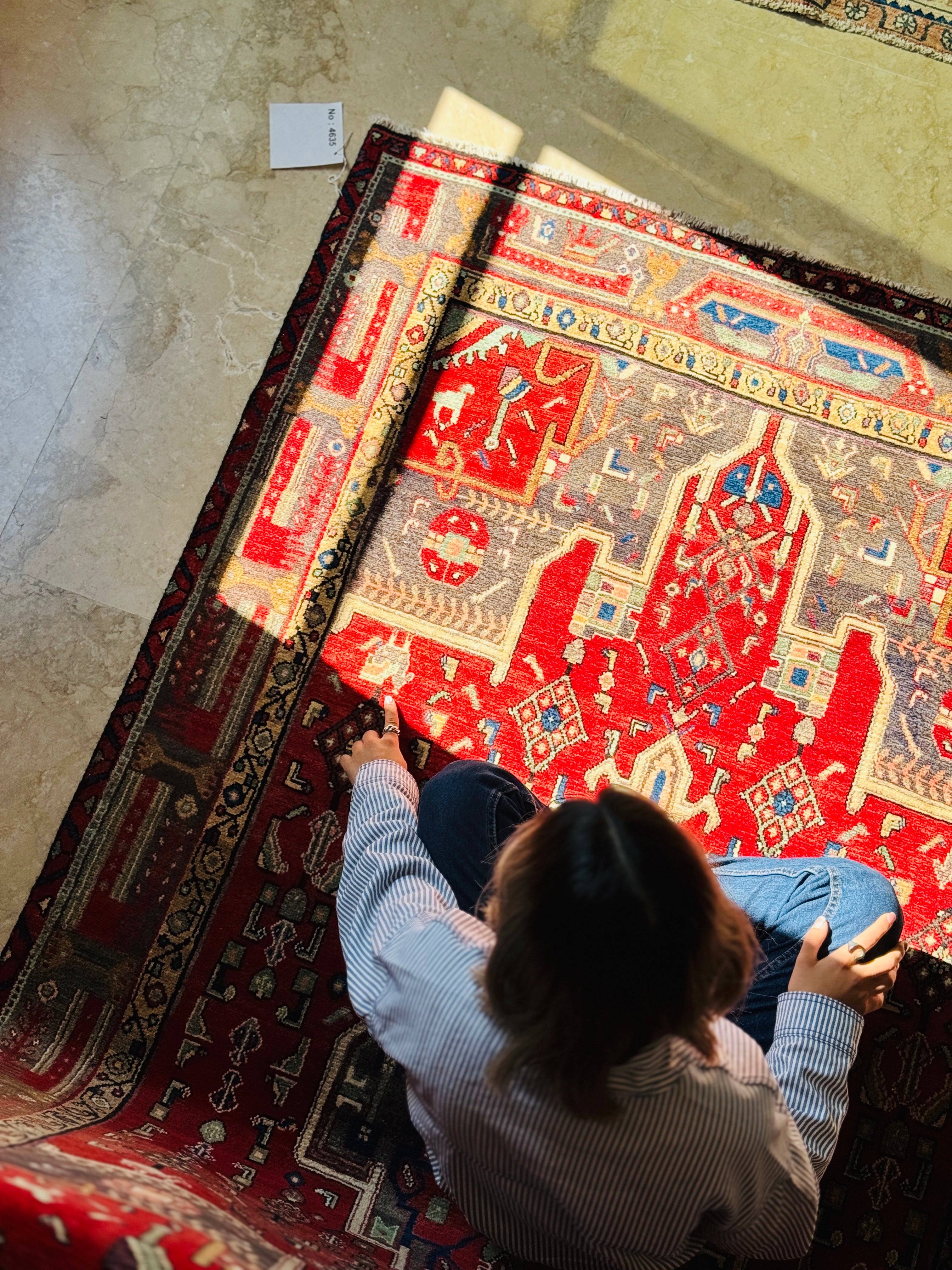 8' 10" x 4' 9" Excellent Hand-Knotted Vintage Tribal Rug - Yasi & Fara 