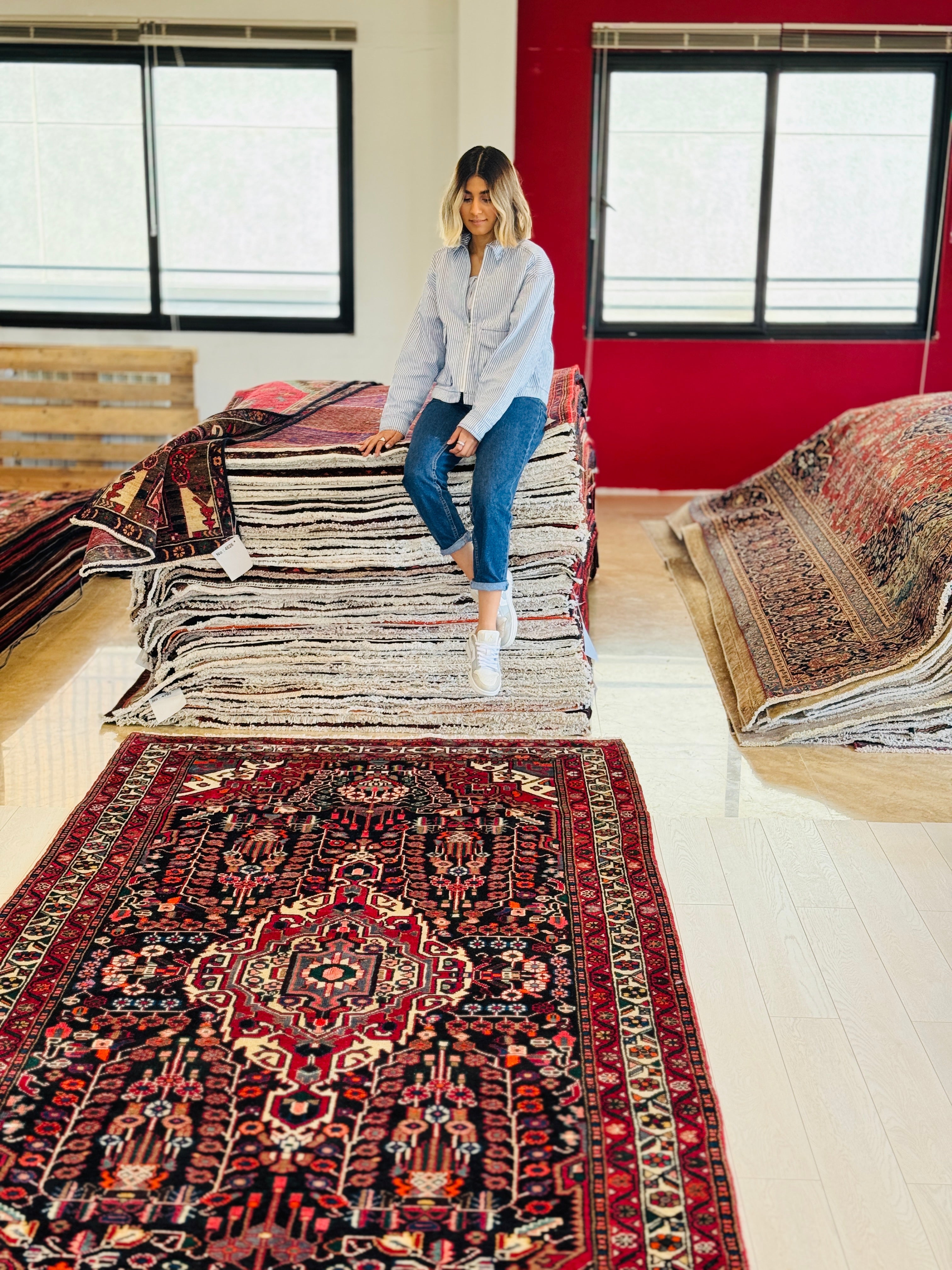 Hand-Knotted Vintage Wool Area Rug – 11' 3" x 5' 3" (342 x 159 cm) - Yasi & Fara