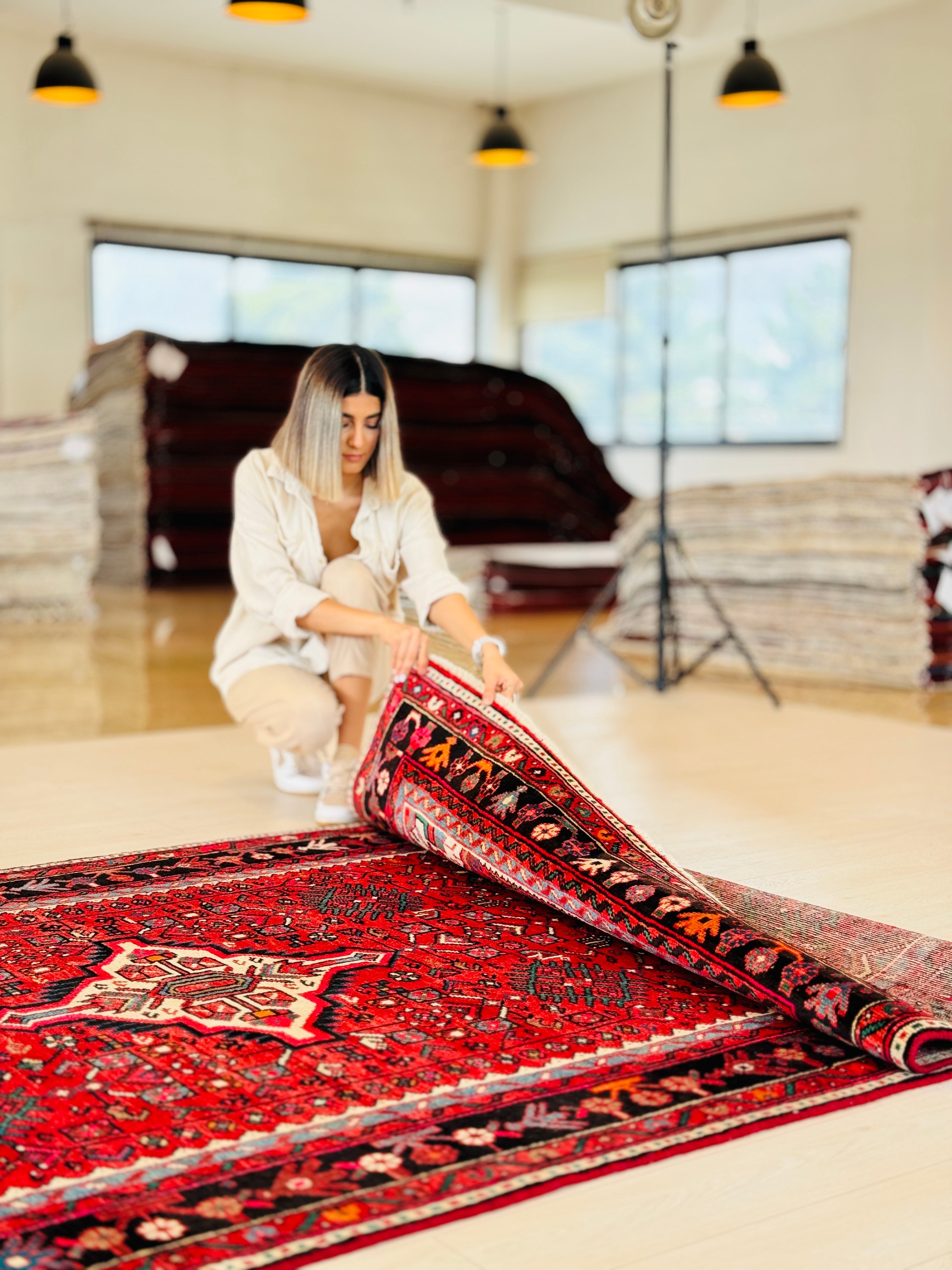 Hand-Knotted Vintage Wool Area Rug – 9' 10" x 5' 3" (300 x 161 cm) - Yasi & Fara