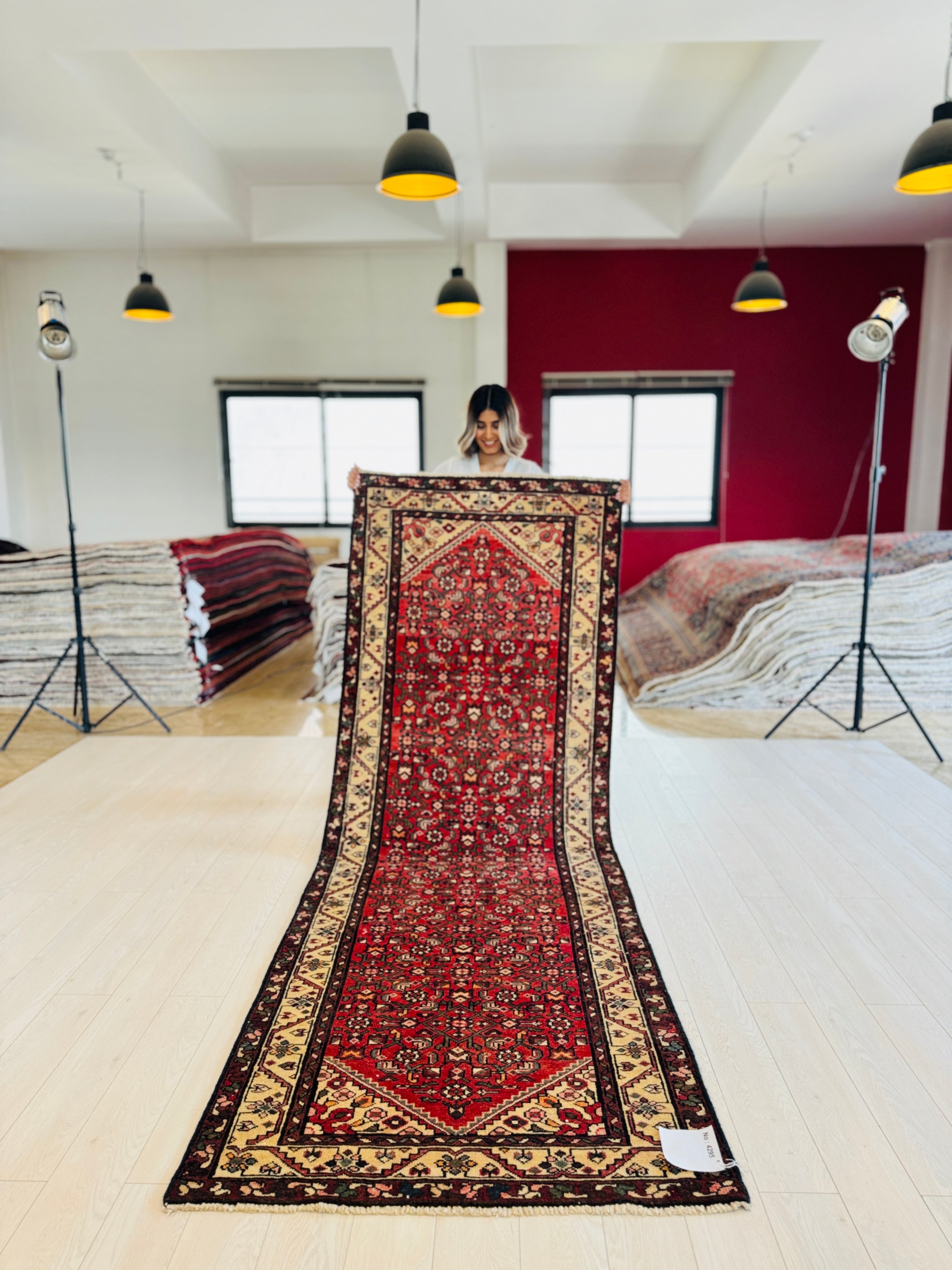 Hand-Knotted Vintage Wool Runner Rug – 9' 11" x 3' 5" (302 x 105 cm) - Yasi & Fara