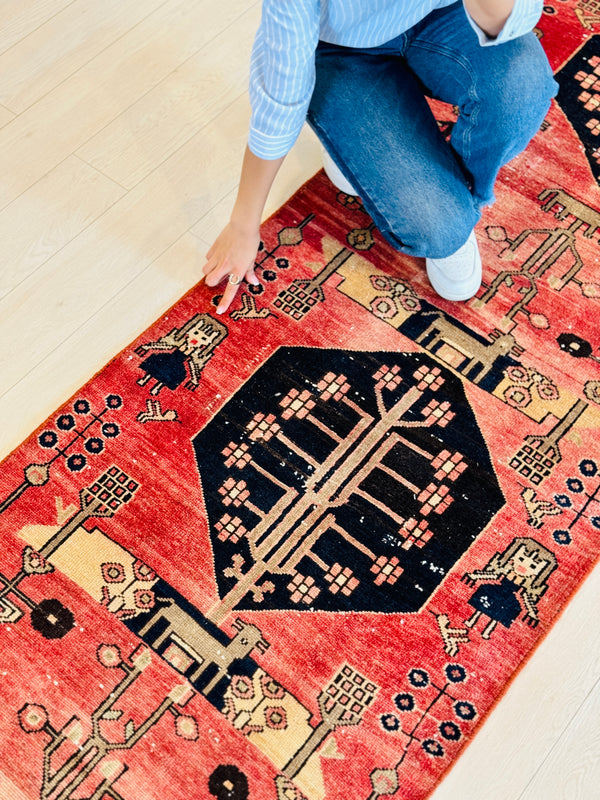 9' 1" x 2' 9" Excellent Hand-Knotted Antique Collectible Tribal Runner Rug