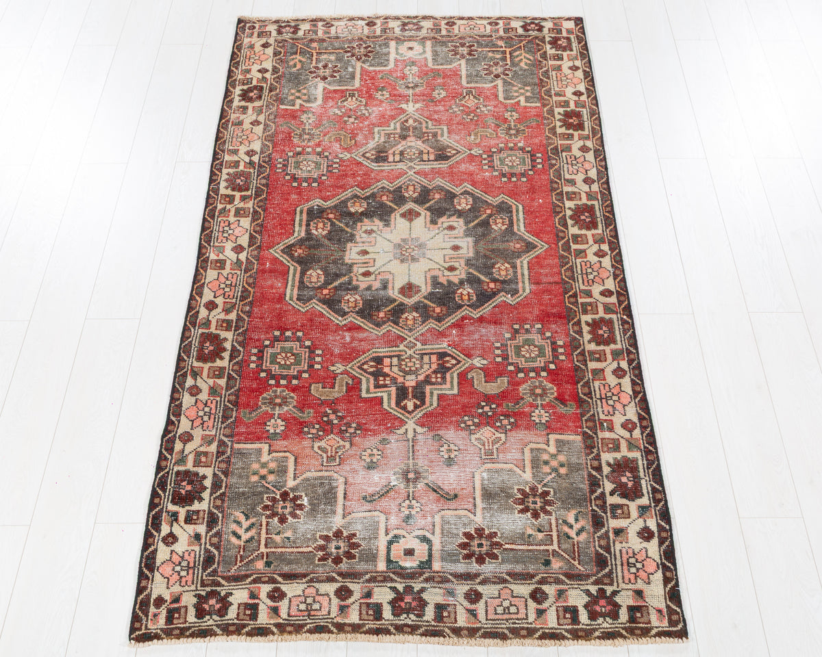 Vintage Hamadan Faded Red, Beige hand-knotted wool rug, SKU 5730