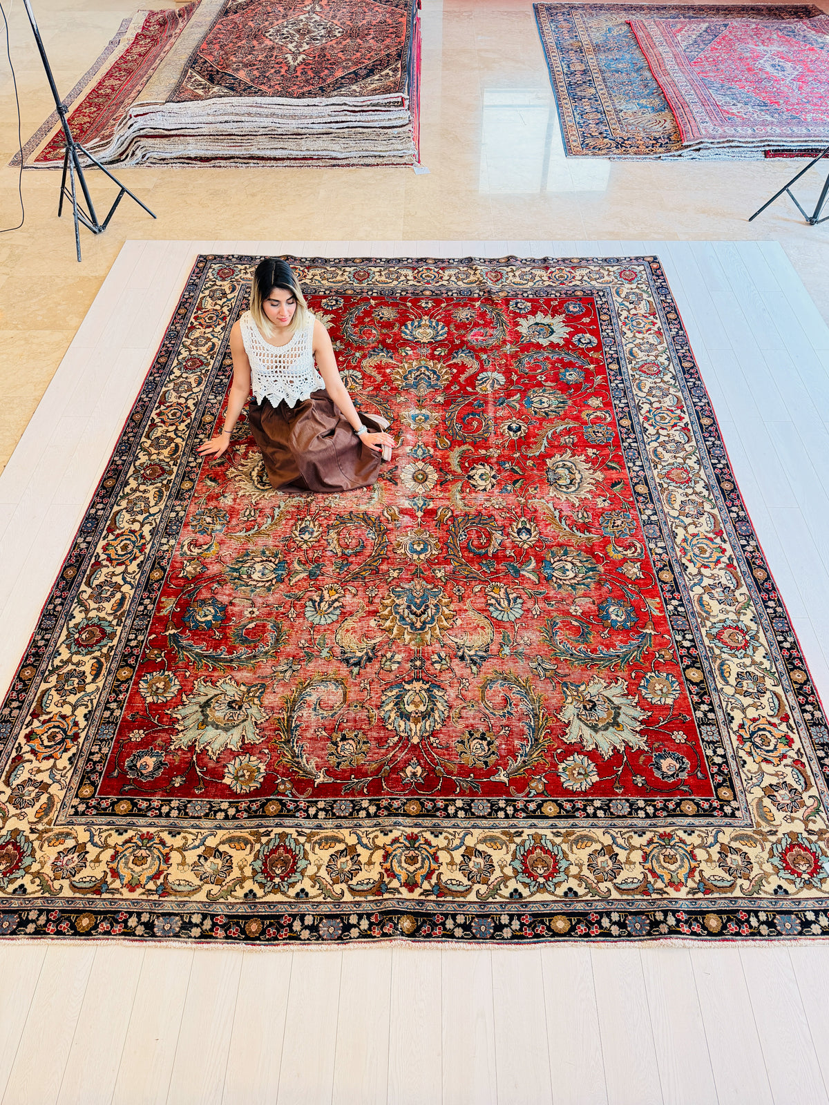 Collectible Antique Red and Beige Allover Rug – 13' 2" x 9' 7" (401 x 291 cm)