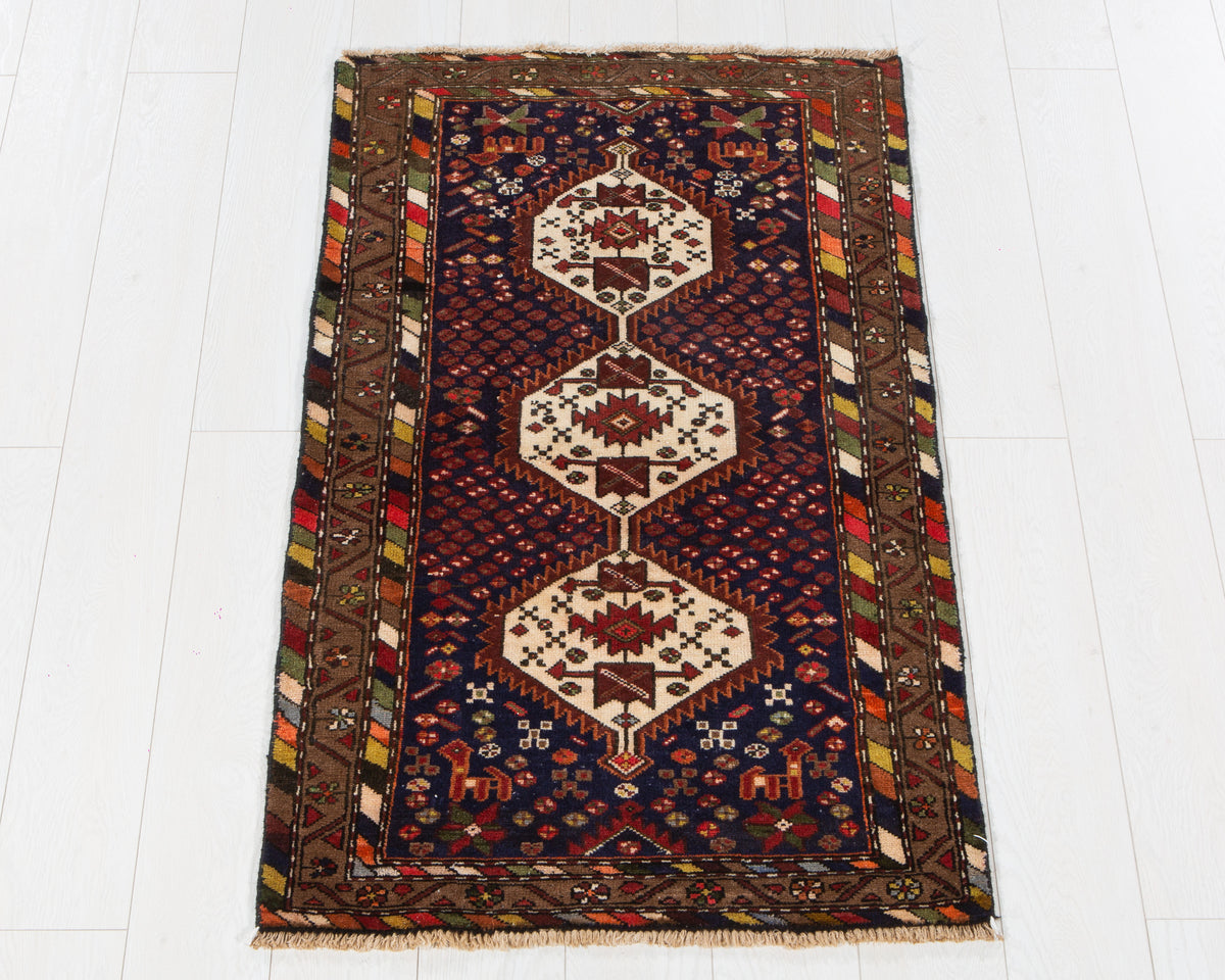 Vintage Zanjan rug SKU 5908