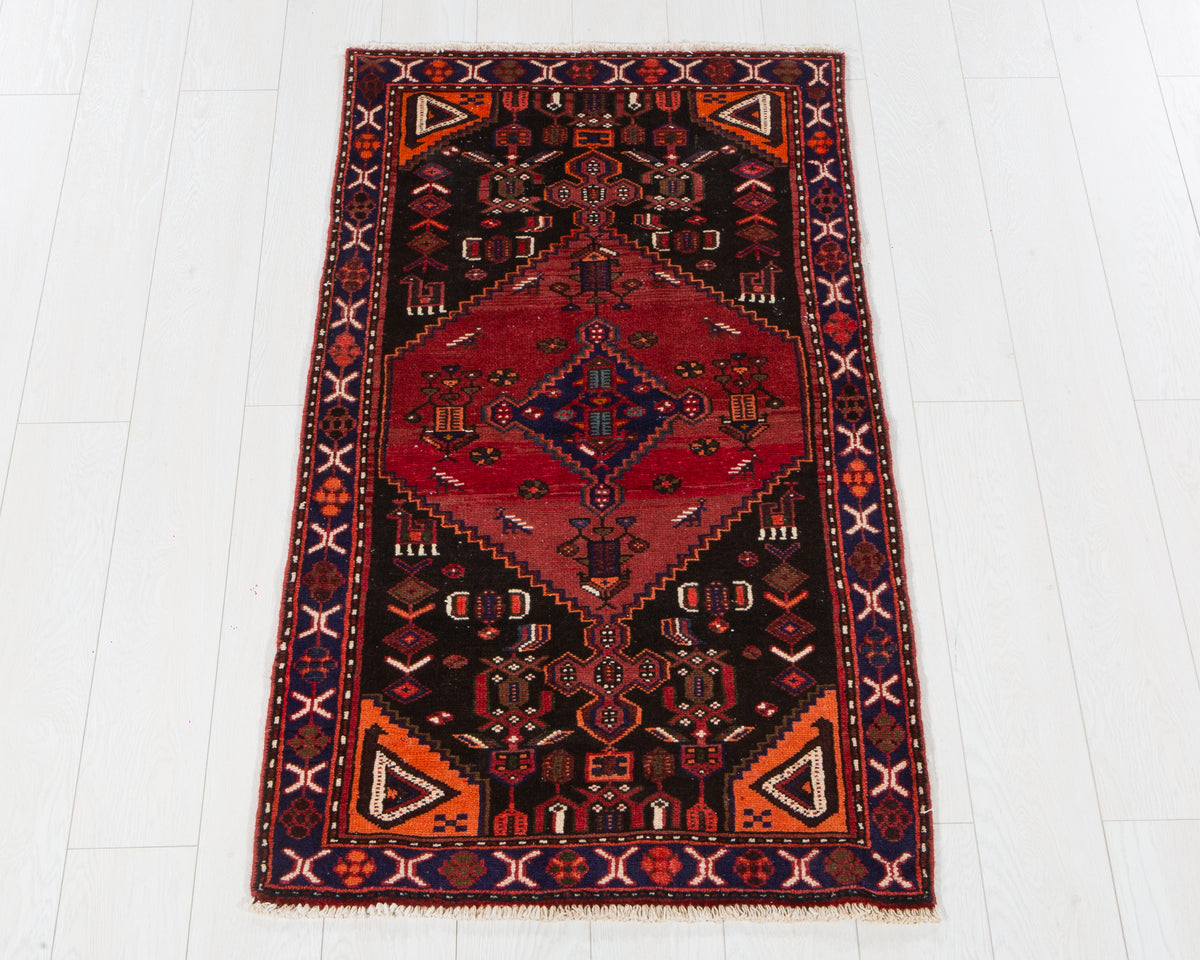 Vintage Zanjan rug SKU 5921