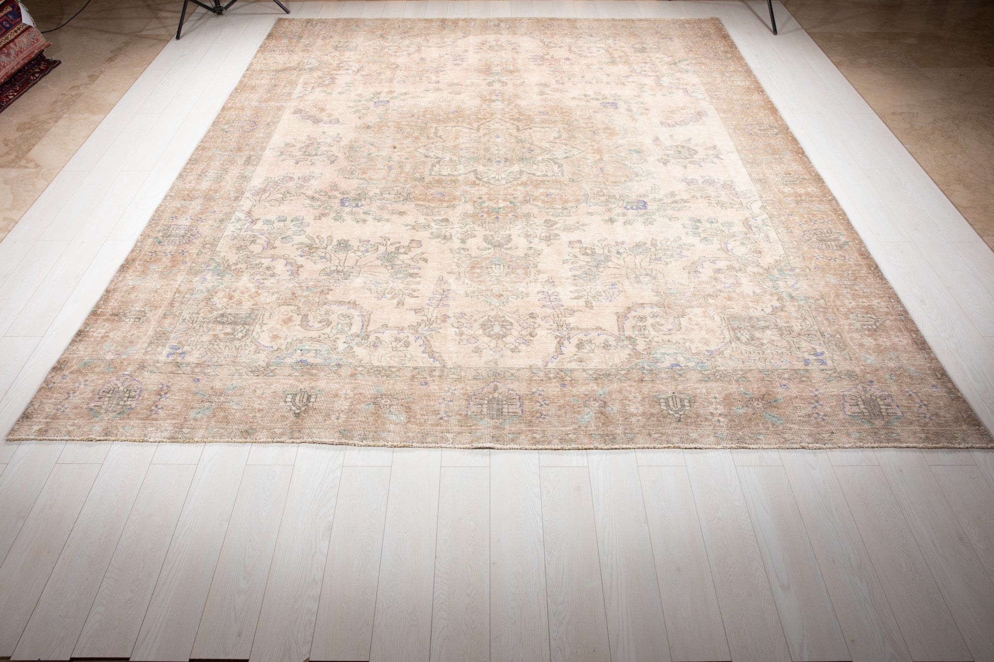 Hand-Knotted Vintage Large Wool Area Rug Faded – 12' 4" x 9' 10" (377 x 299 cm) - Yasi & Fara