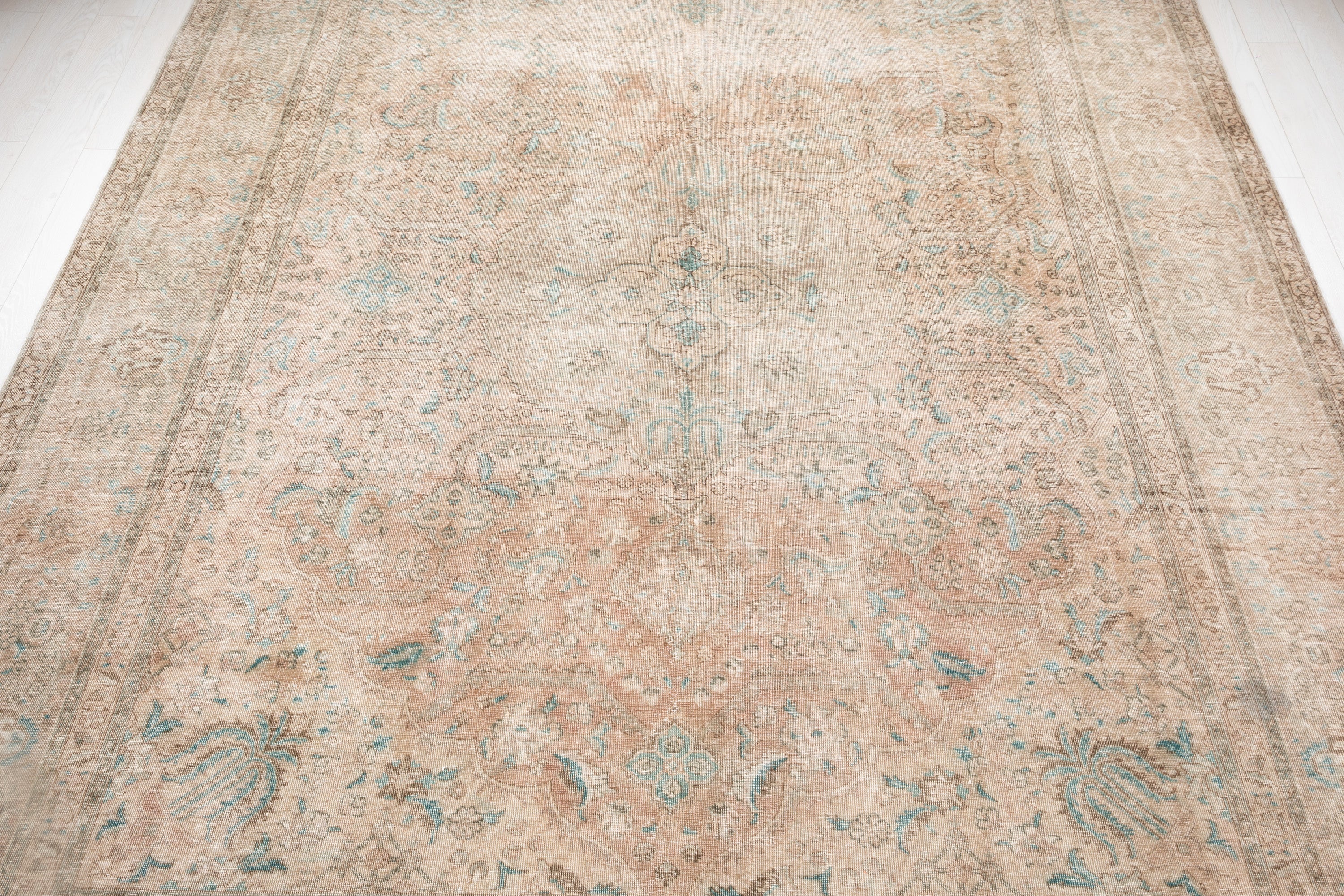 Hand-Knotted Vintage Large Wool Area Rug Faded – 12' 9" x 9' 5" (390 x 286 cm) - Yasi & Fara