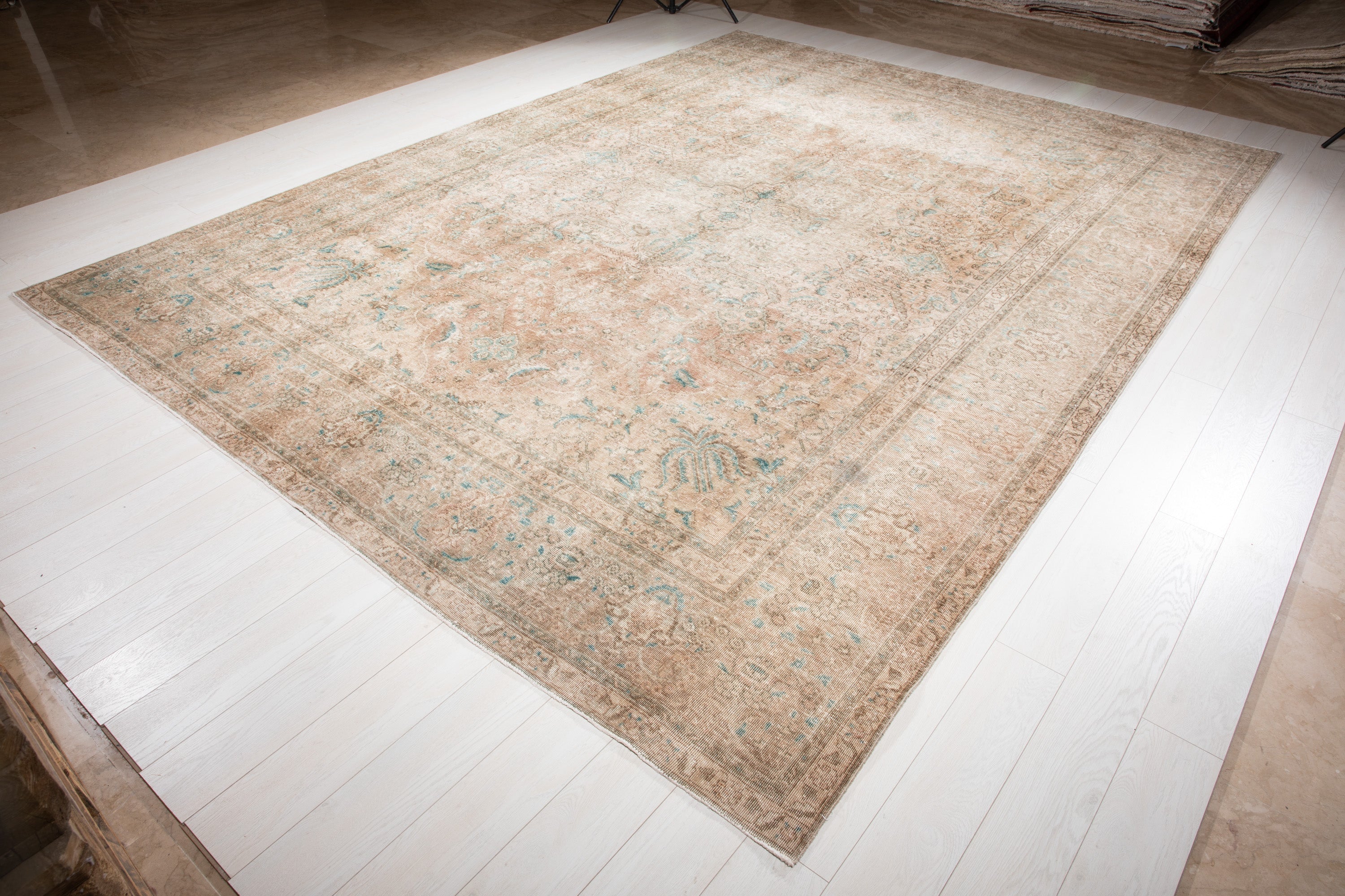 Hand-Knotted Vintage Large Wool Area Rug Faded – 12' 9" x 9' 5" (390 x 286 cm) - Yasi & Fara