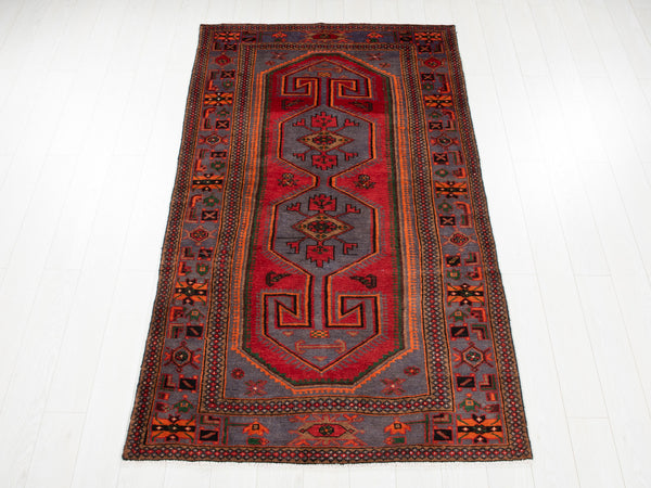 7' 9" x 4' 3" Excellent Hand-Knotted Vintage Tribal Rug