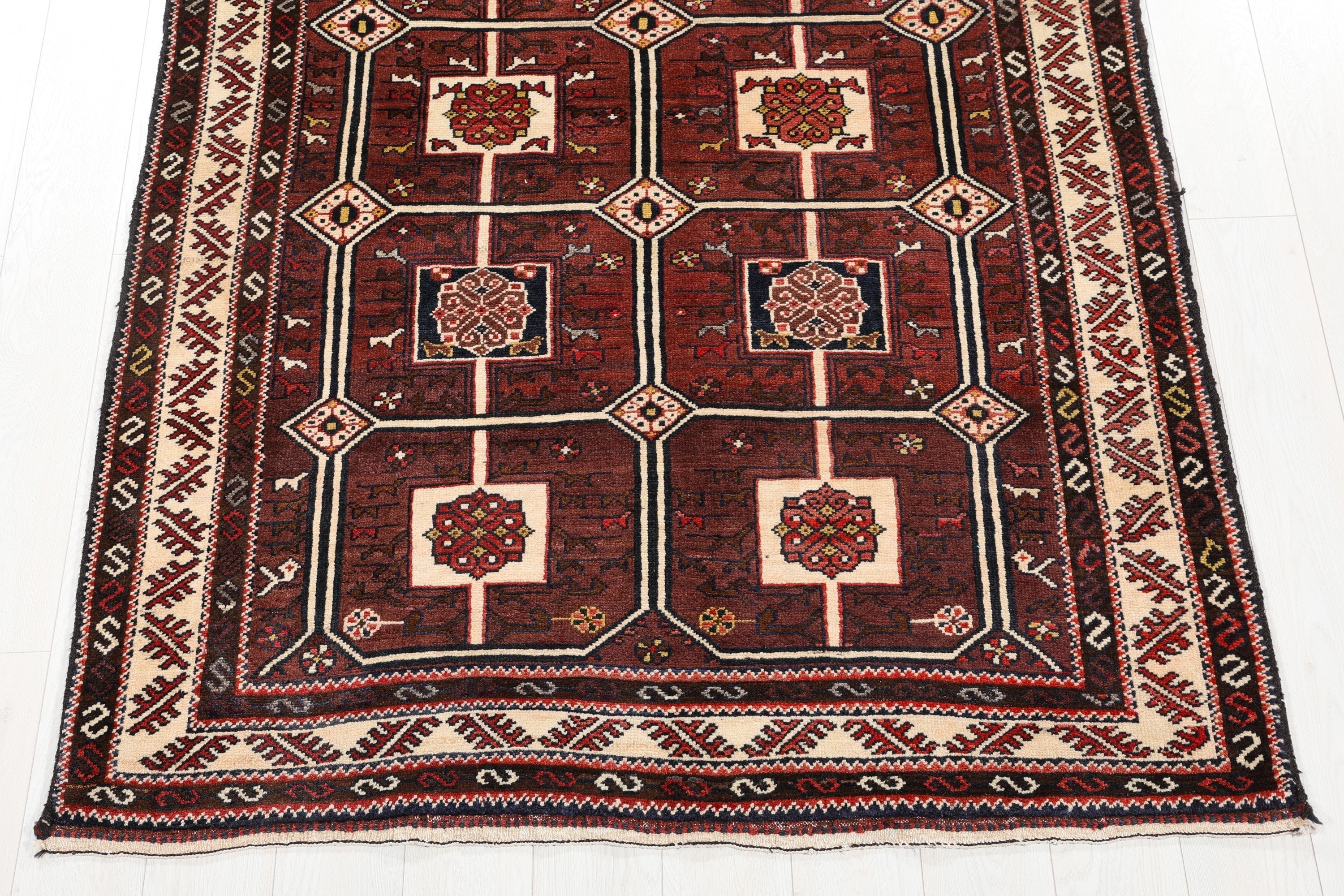 Hand-Knotted Vintage Wool Area Rug – 7' 1" x 4' 8" (215 x 142 cm) - Yasi & Fara