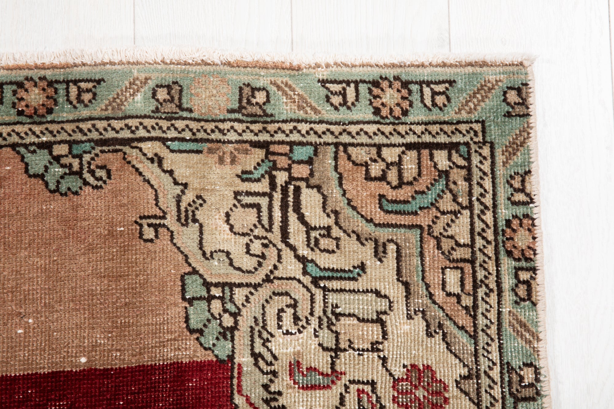 Hand-Knotted Vintage Wool Area Rug – 7' 10" x 4' 11" (240 × 150 cm) - Yasi & Fara
