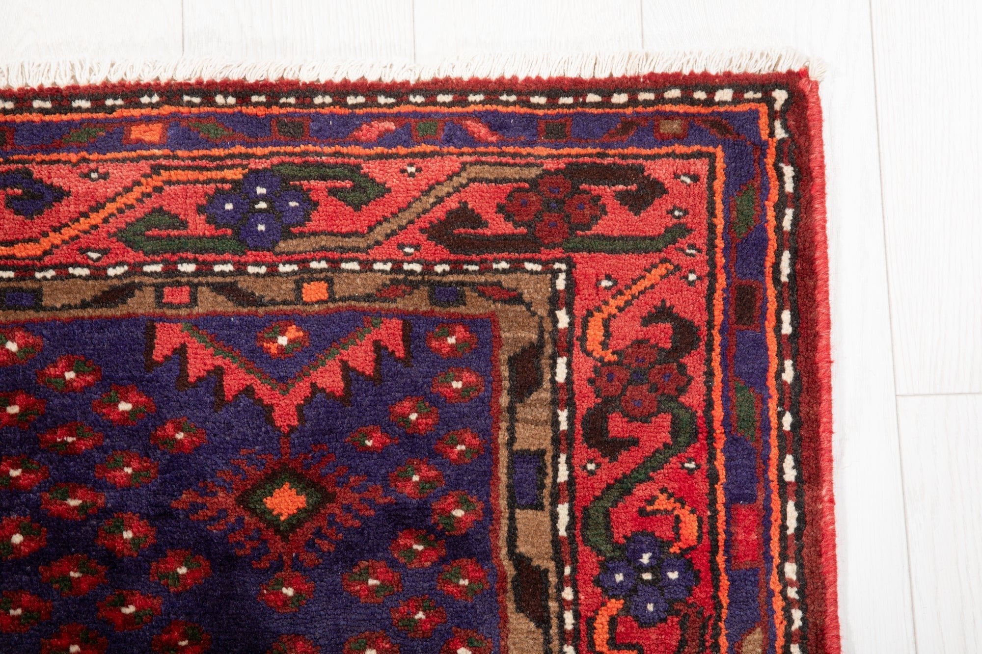 Hand-Knotted Vintage Wool Area Rug – 7' 6" x 4' 3" (229 × 130 cm) - Yasi & Fara