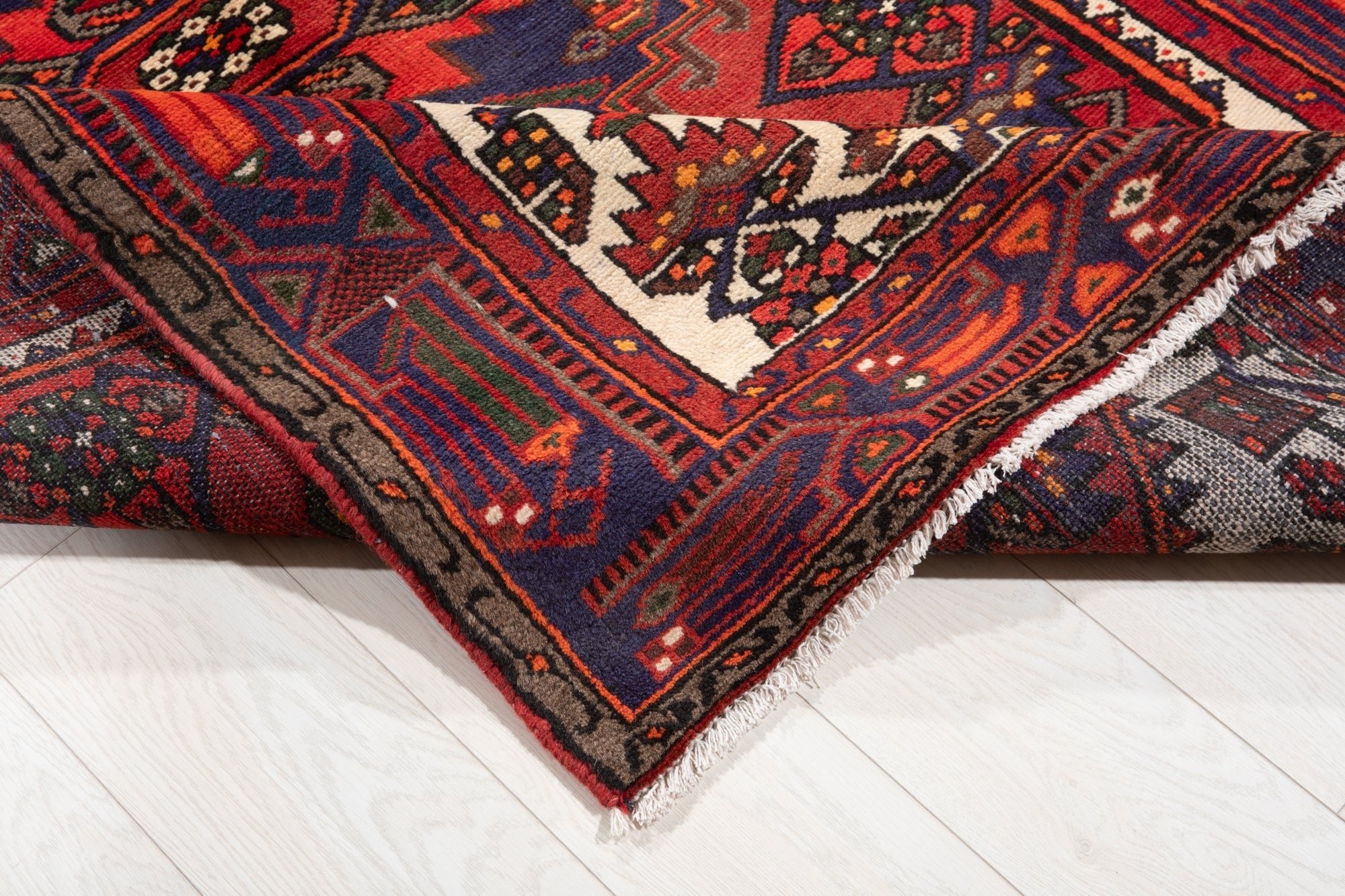 Hand-Knotted Vintage Wool Area Rug – 6' 6" x 4' 2" (198 x 127 cm) - Yasi & Fara
