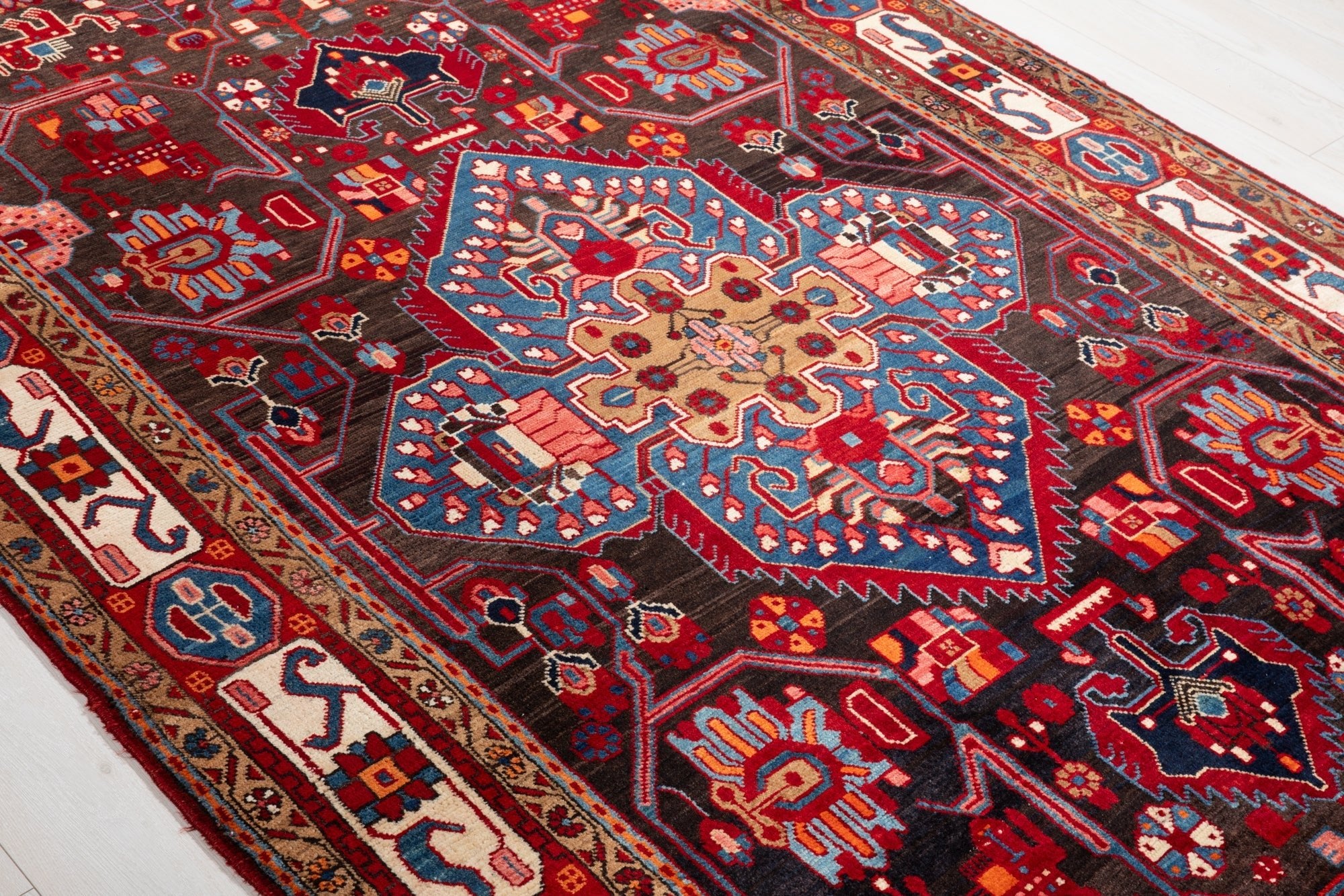 Hand-Knotted Vintage Wool Area Rug – 9' 8" x 5' 6" (294 × 167 cm) - Yasi & Fara