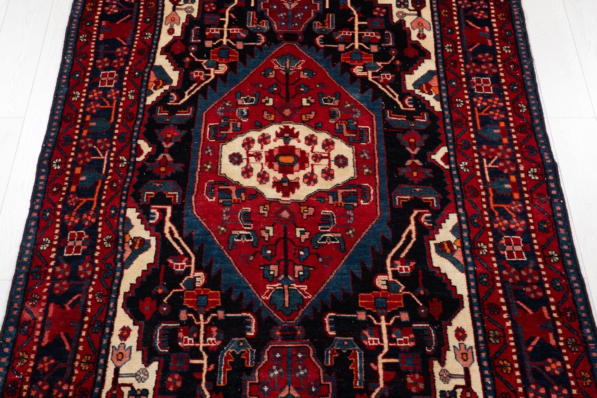 Hand-Knotted Vintage Wool Area Rug – 9' 7" x 4' 11" (292 × 151 cm) - Yasi & Fara