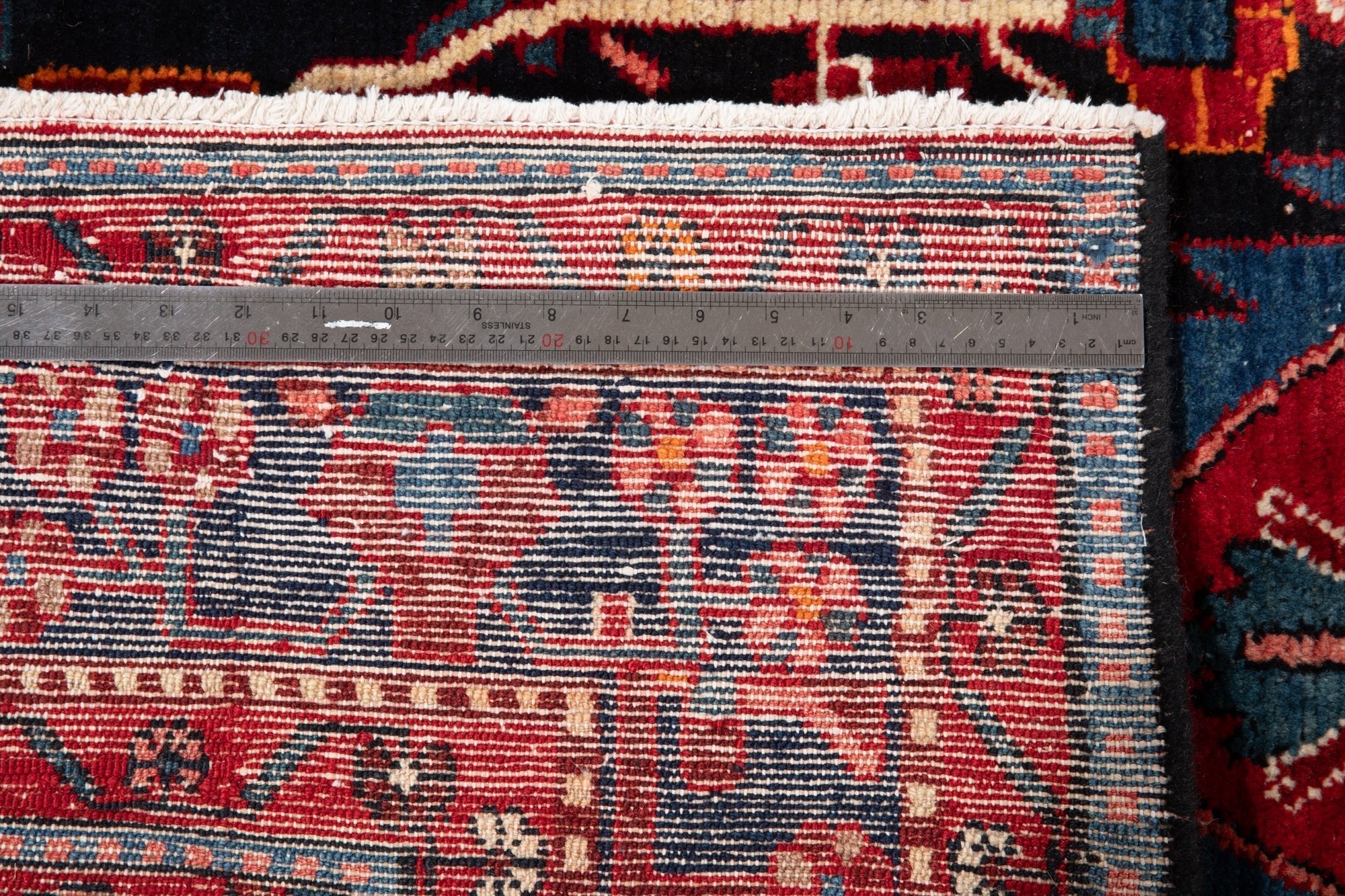 Hand-Knotted Vintage Wool Area Rug – 9' 7" x 4' 11" (292 × 151 cm) - Yasi & Fara