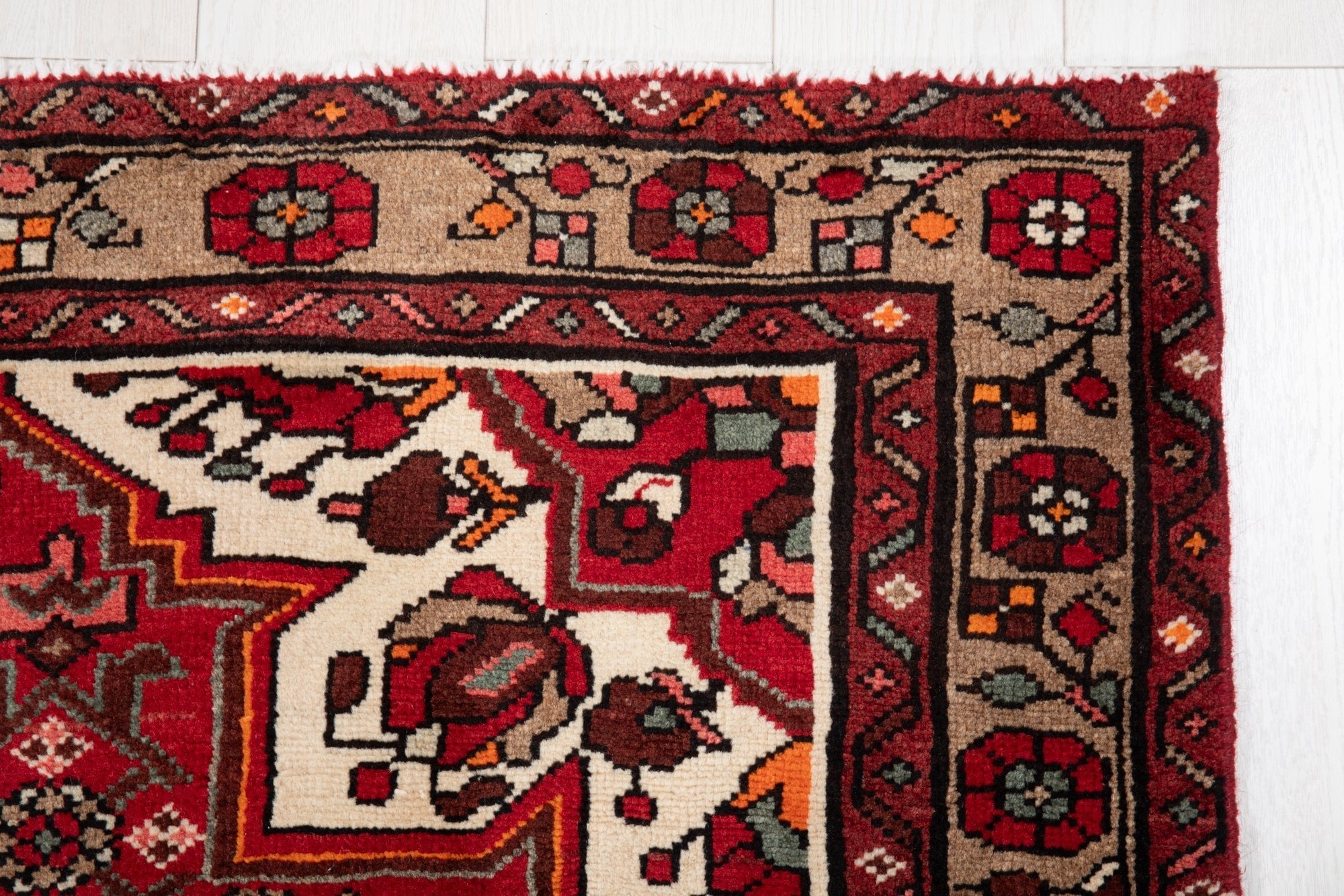 Hand-Knotted Vintage Wool Area Rug – 9' 11" x 5' 3" (303 × 161 cm) - Yasi & Fara