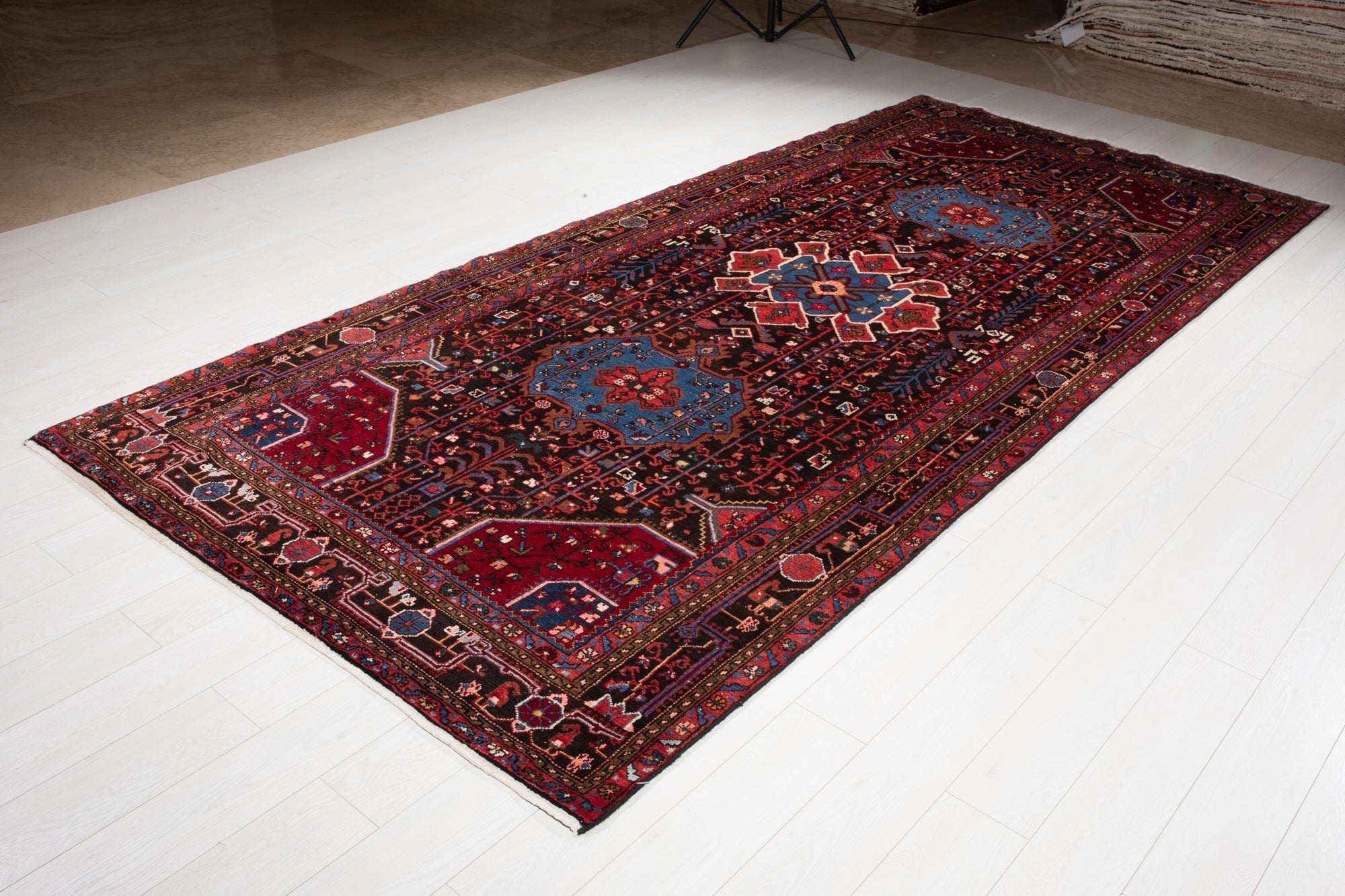 Hand-Knotted Vintage Wool Area Rug – 11' 9" X 5' 4" (357 x 162 cm) - Yasi & Fara