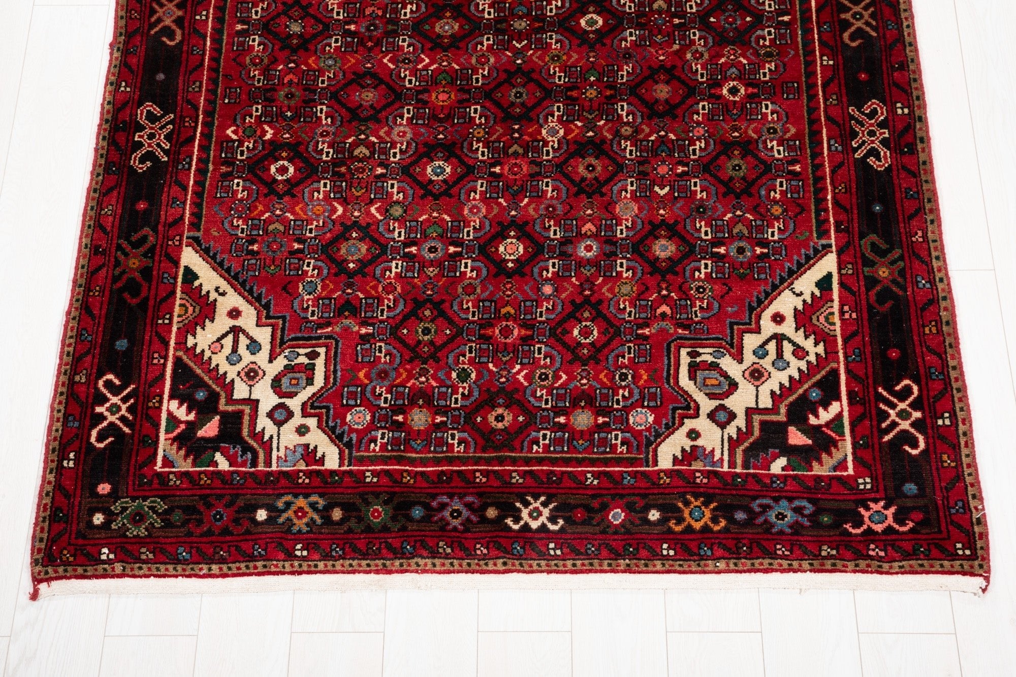 Hand-Knotted Vintage Wool Area Rug – 9' 11" x 4' 11" (303 x 151 cm) - Yasi & Fara