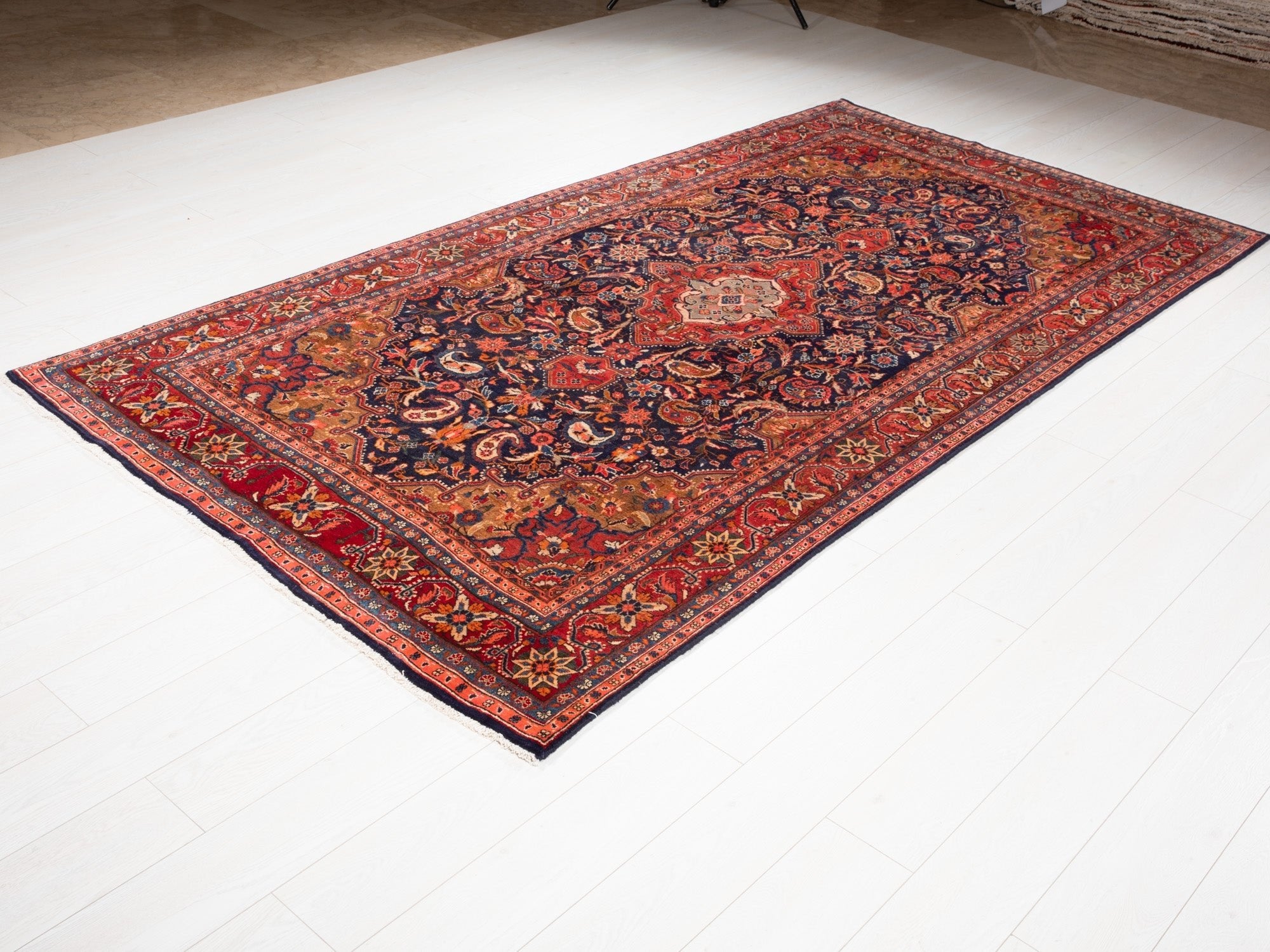 Hand-Knotted Vintage Wool Area Rug – 9' 7" x 5' (291 x 152 cm) - Yasi & Fara