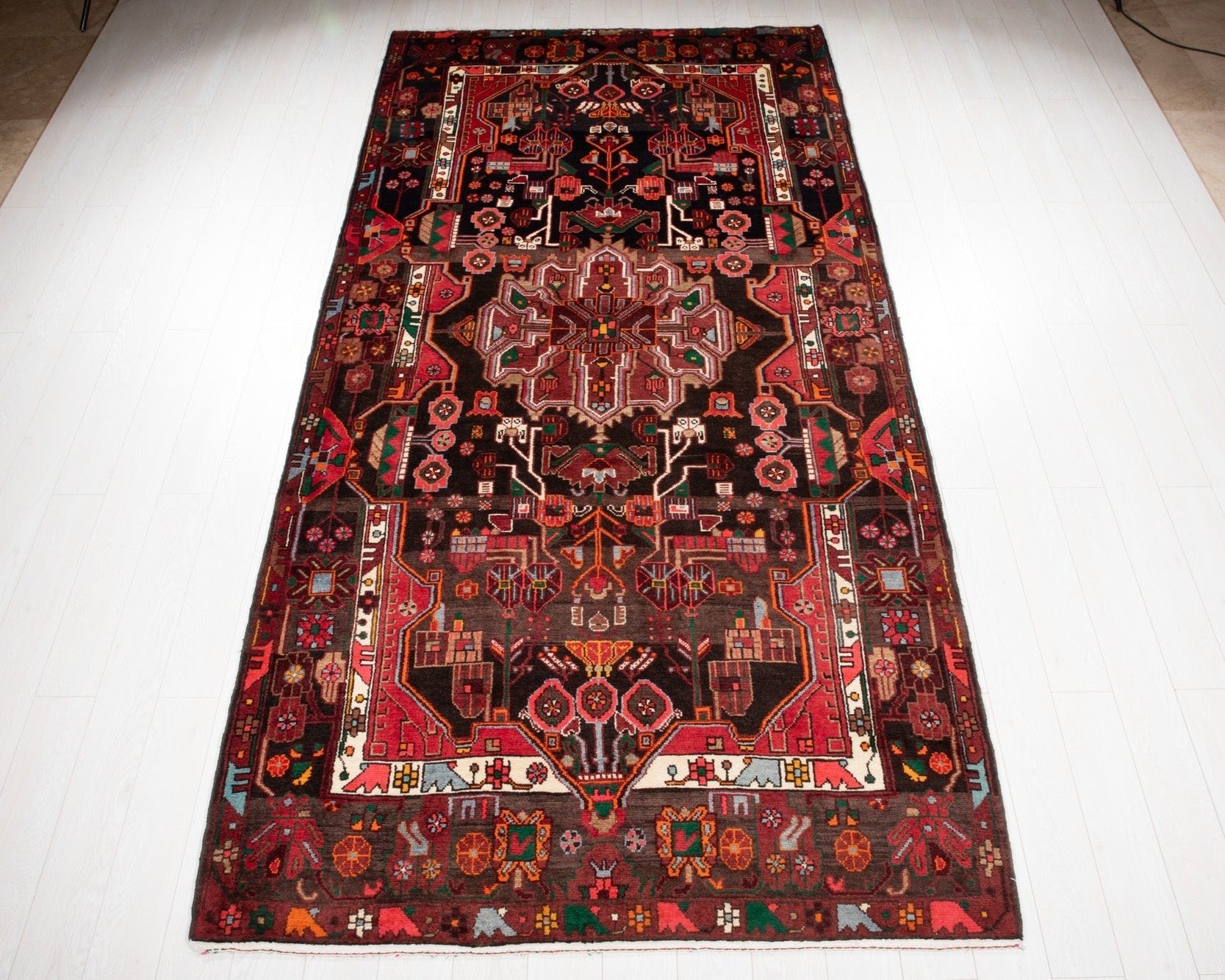 Hand-Knotted Vintage Wool Area Rug – 11' 4" x 5' 7" (345 x 171 cm) - Yasi & Fara