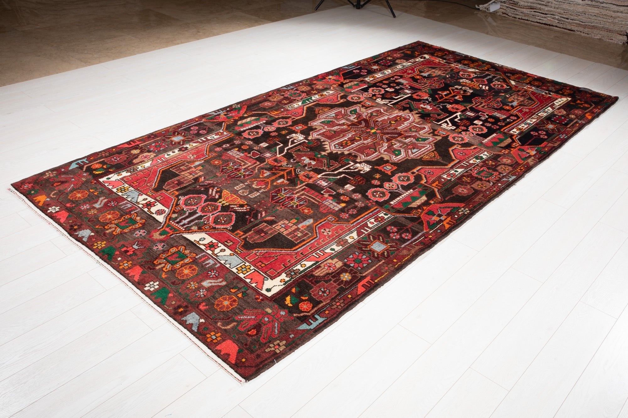 Hand-Knotted Vintage Wool Area Rug – 11' 4" x 5' 7" (345 x 171 cm) - Yasi & Fara