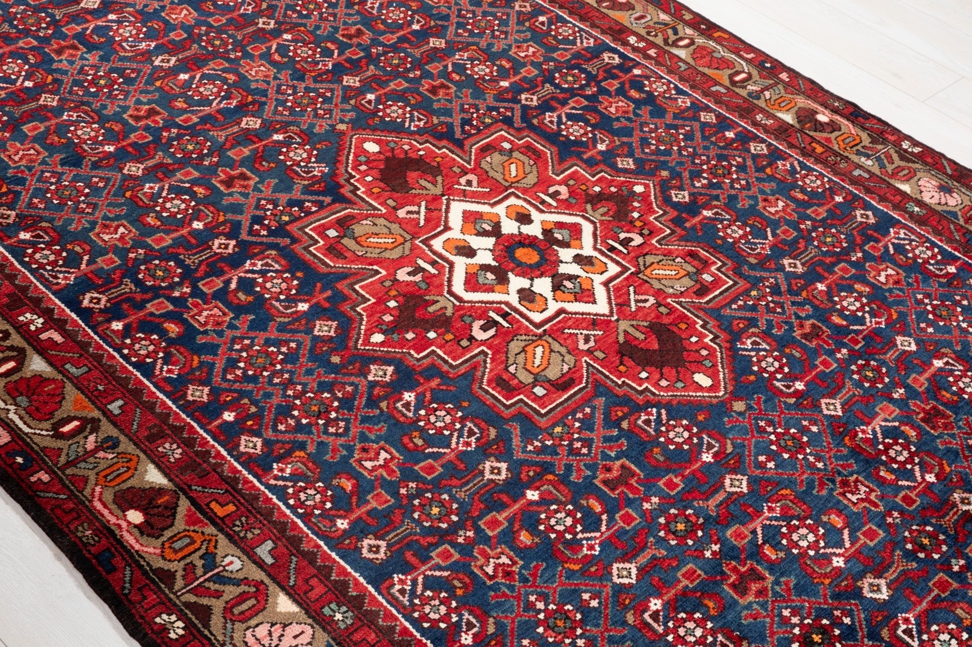 Hand-Knotted Vintage Wool Area Rug – 10' 4" x 5' 5" (316 x 165 cm) - Yasi & Fara