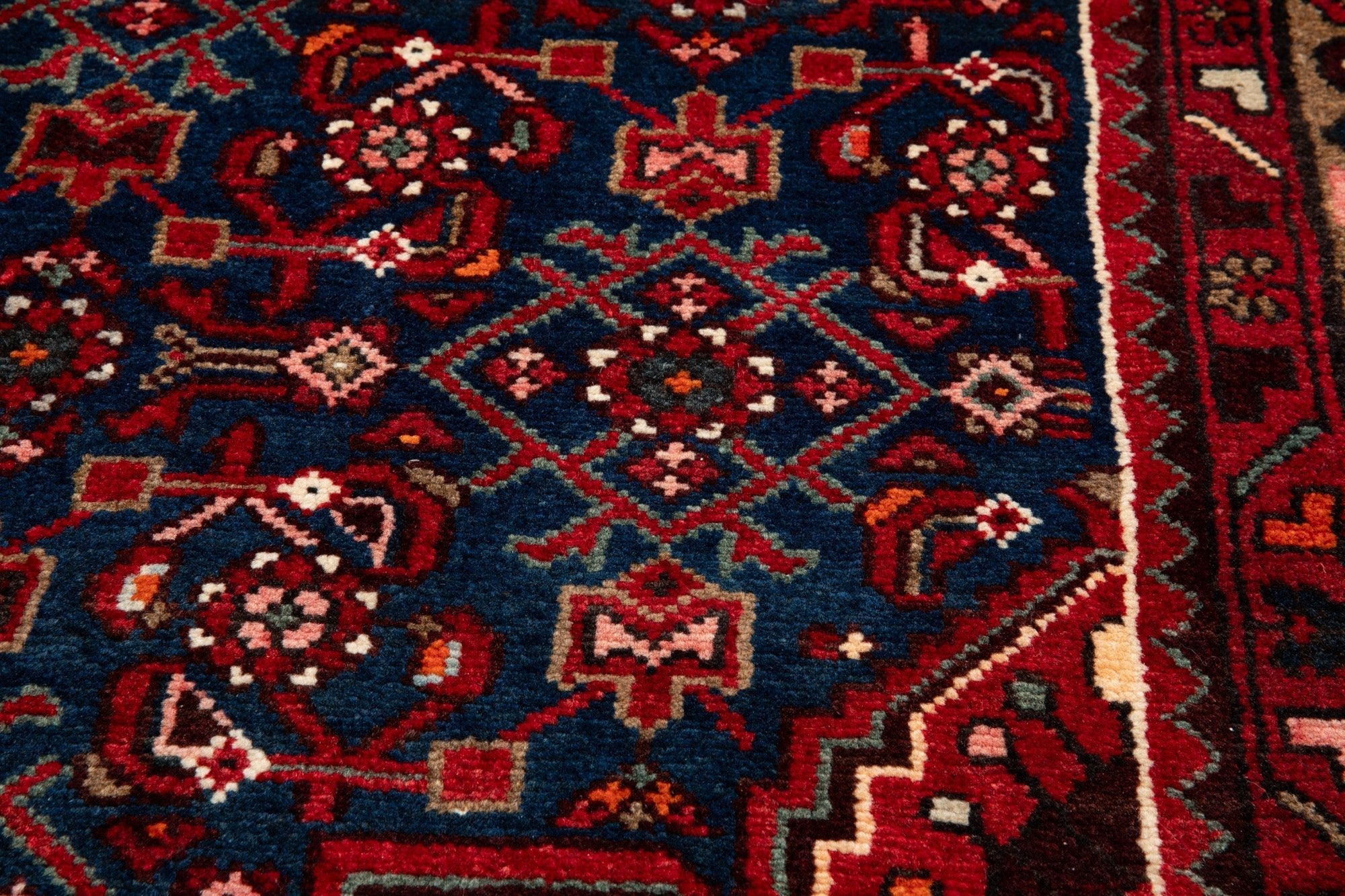 Hand-Knotted Vintage Wool Area Rug – 10' 4" x 5' 5" (316 x 165 cm) - Yasi & Fara