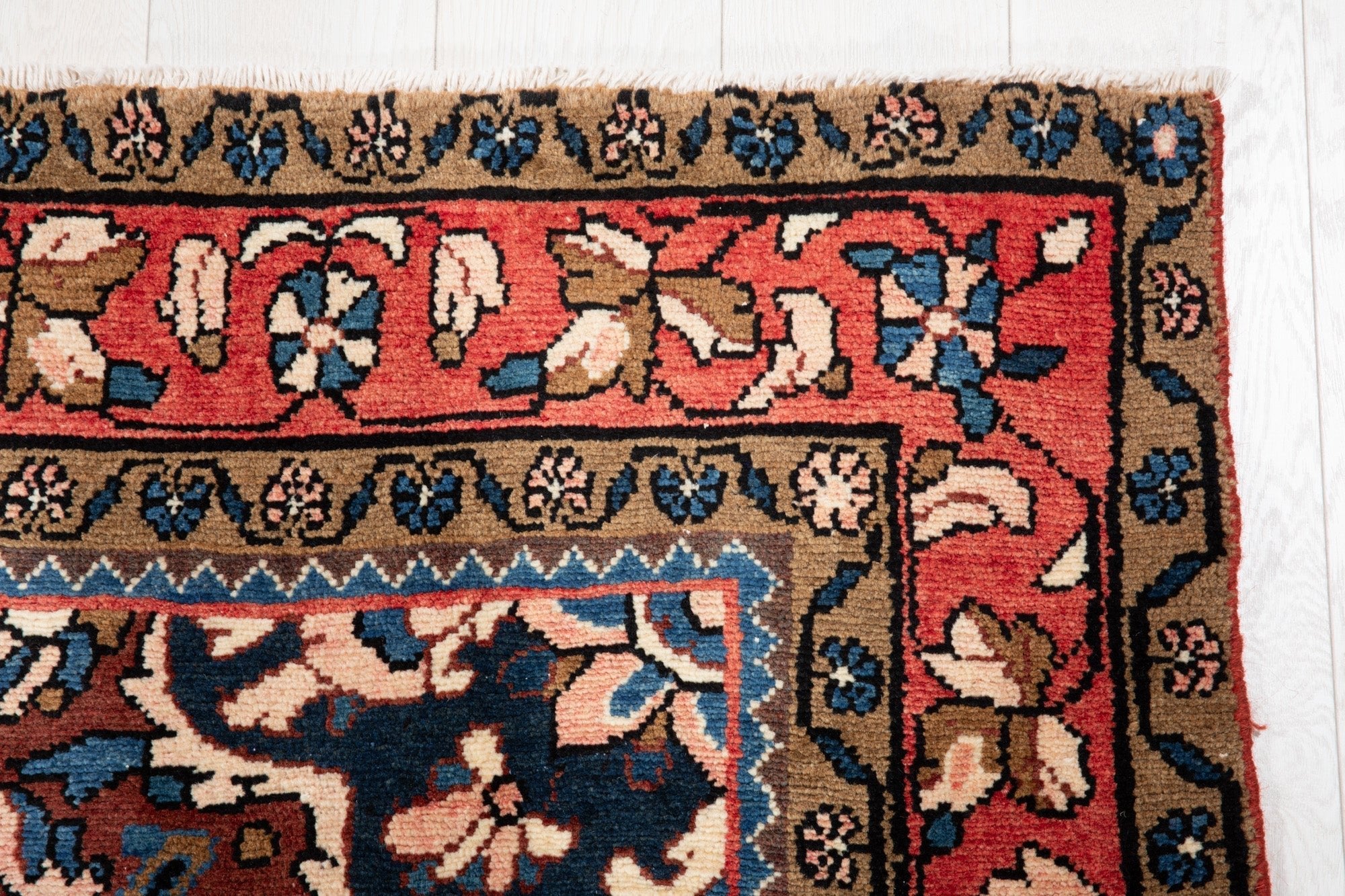 Hand-Knotted Vintage Wool Area Rug – 11' 8" x 5' 7" (355 × 170 cm) - Yasi & Fara