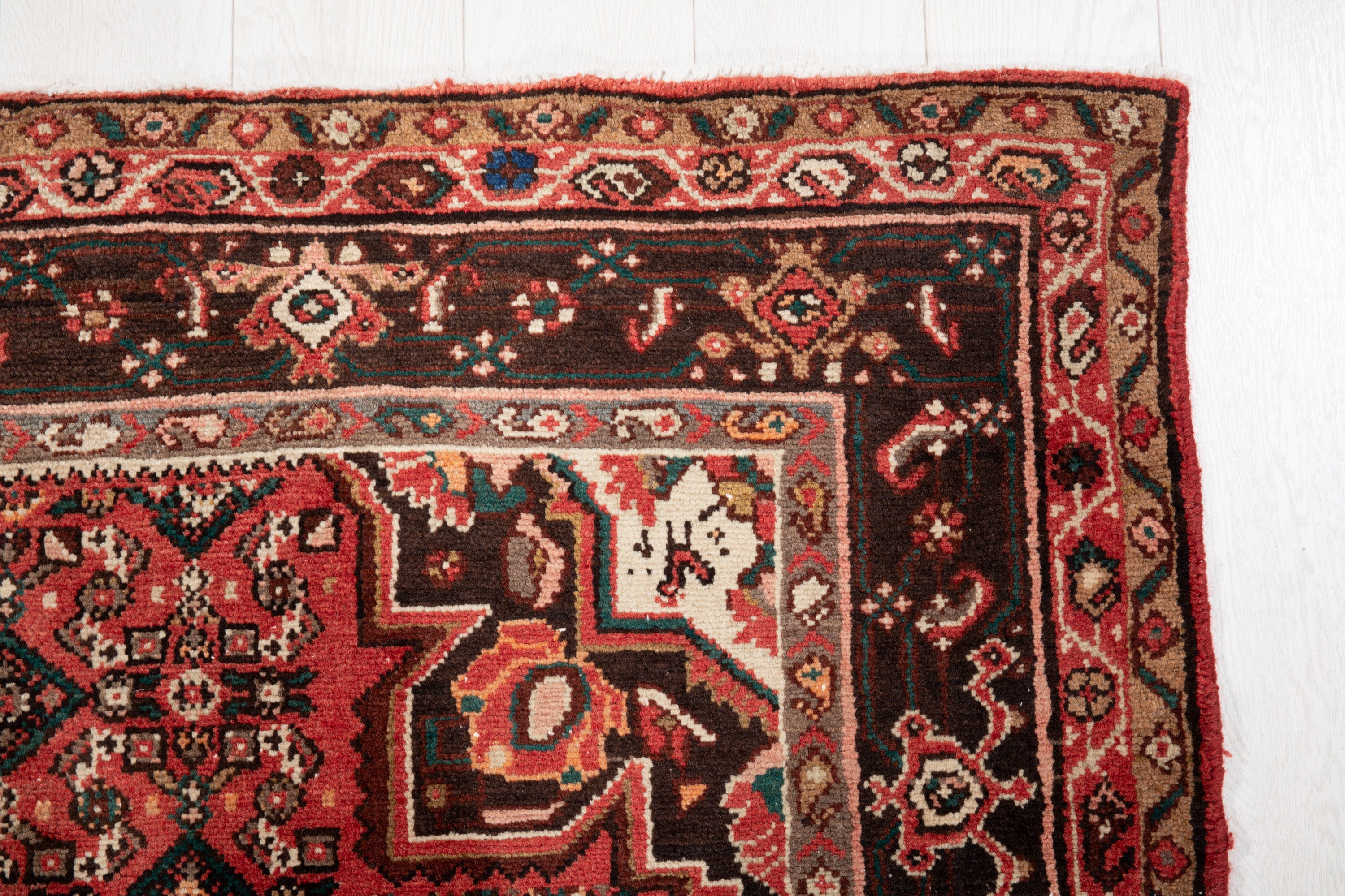 Hand-Knotted Vintage Wool Area Rug – 9' 8" x 5' 5" (295 x 165 cm) - Yasi & Fara