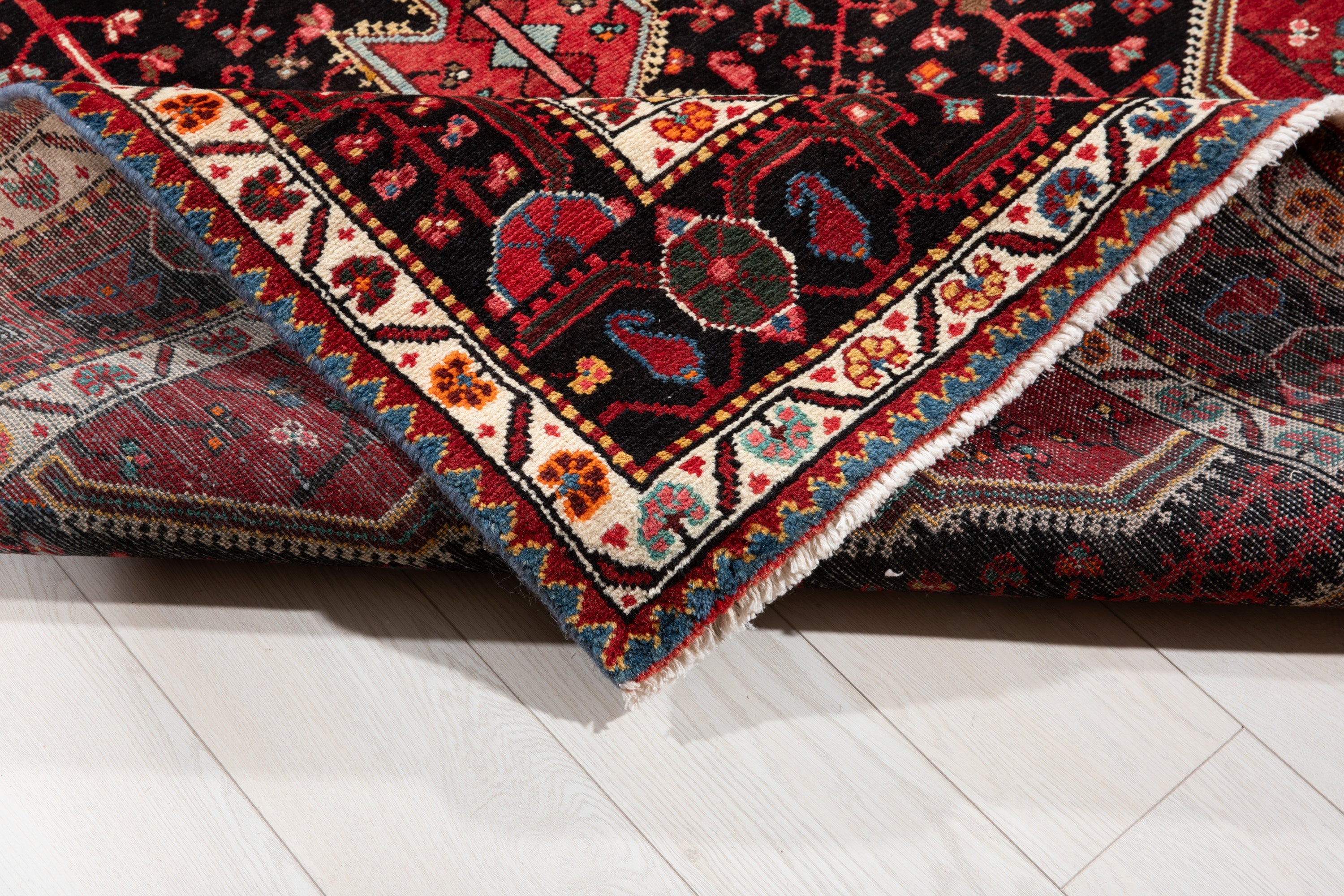 Hand-Knotted Vintage Wool Area Rug – 9' 10" x 5' 1" (301 x 154 cm) - Yasi & Fara