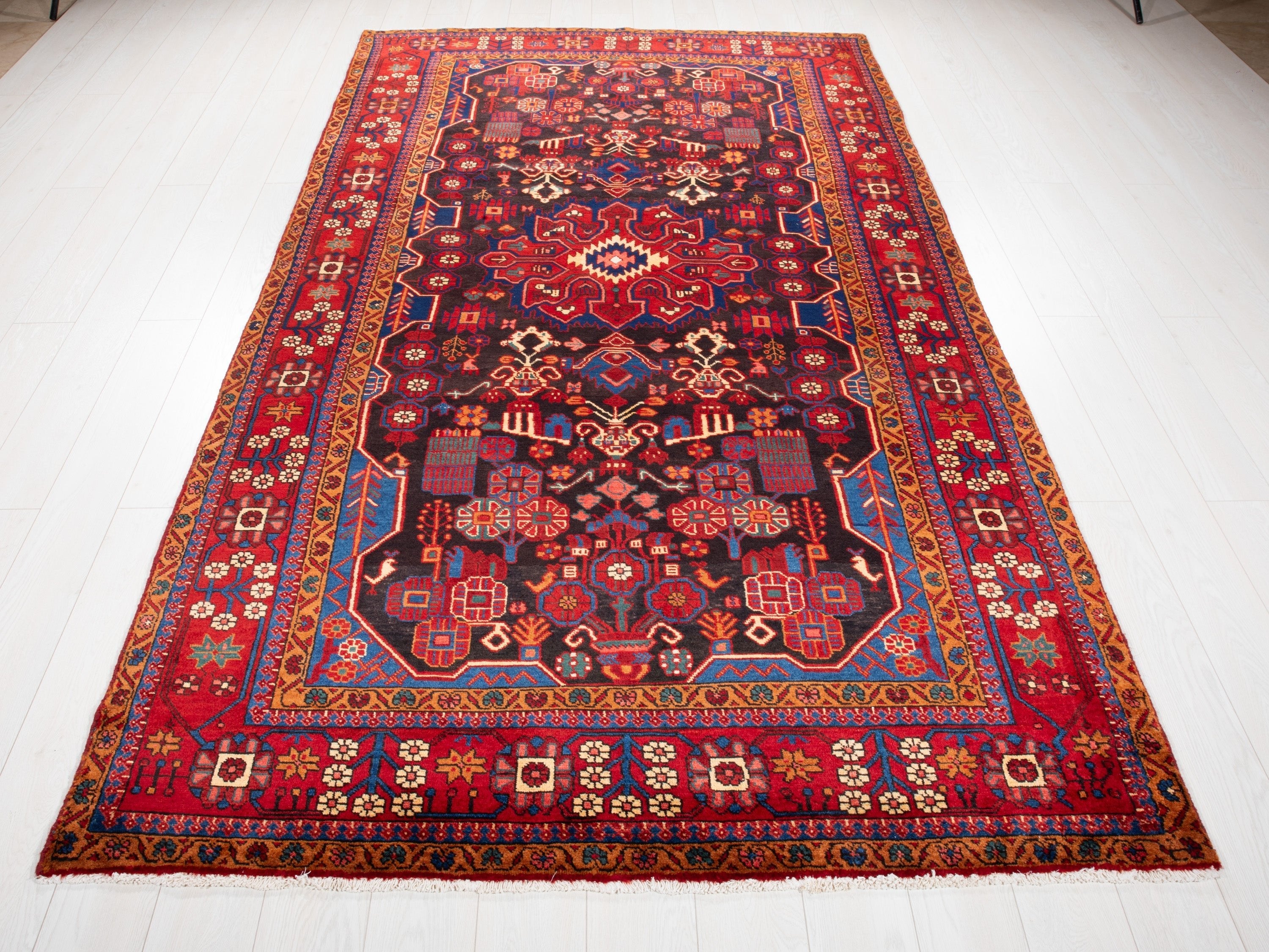 Hand-Knotted Vintage Wool Area Rug – 9' 10" x 5' 6" (299 x 169 cm) - Yasi & Fara