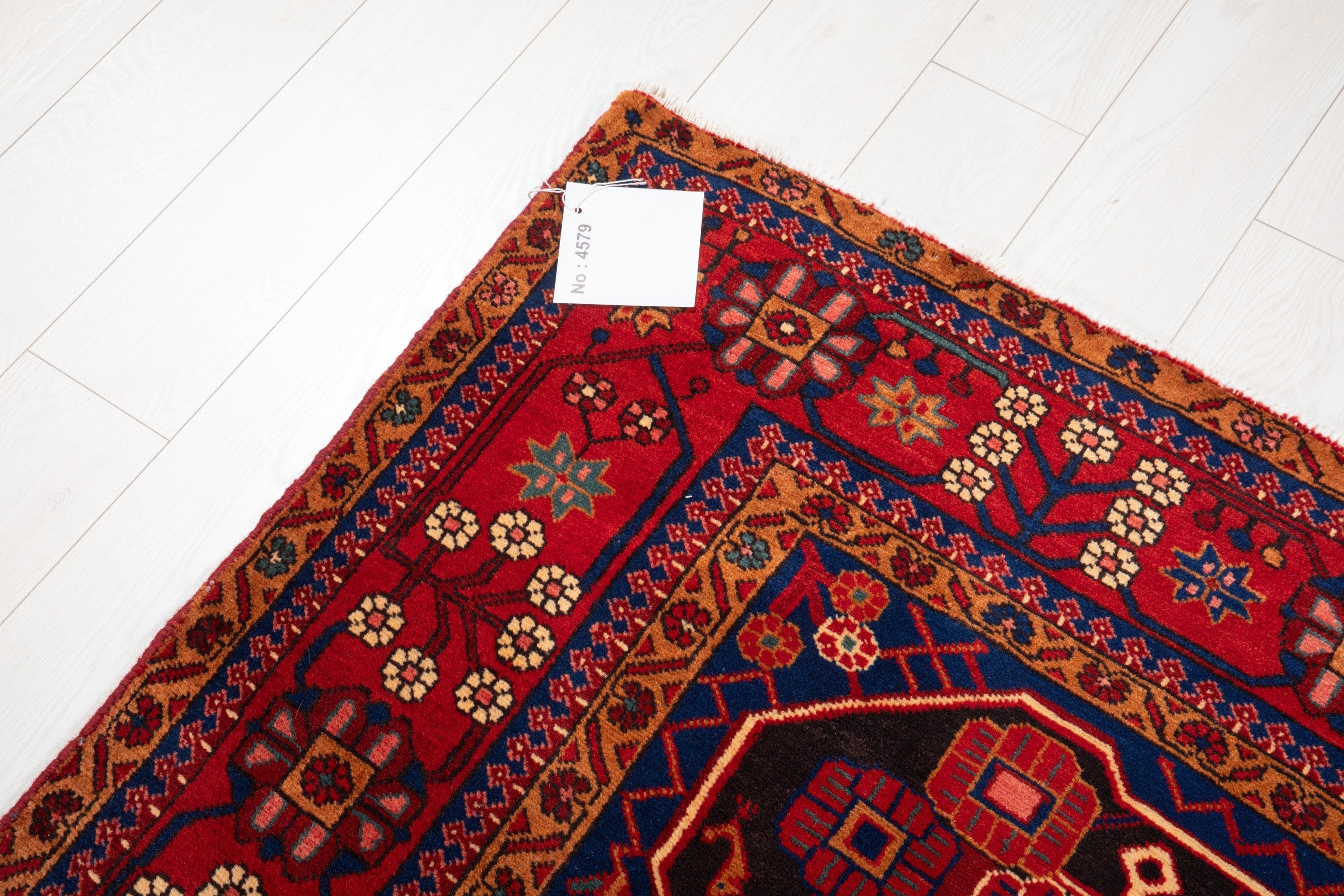 Hand-Knotted Vintage Wool Area Rug – 9' 10" x 5' 6" (299 x 169 cm) - Yasi & Fara