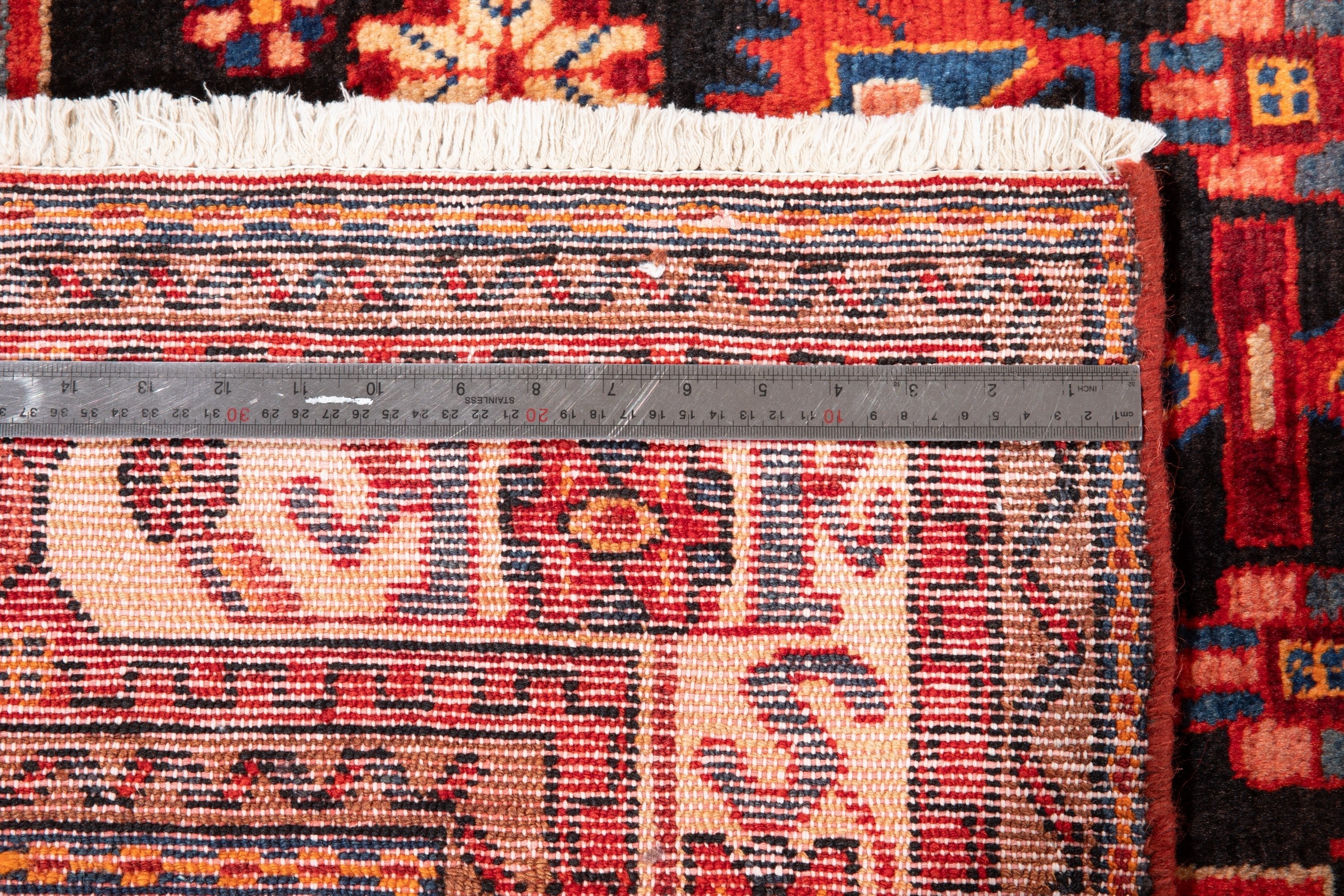 Hand-Knotted Vintage Wool Area Rug – 9' 9" x 5' 3" (298 x 160 cm) - Yasi & Fara