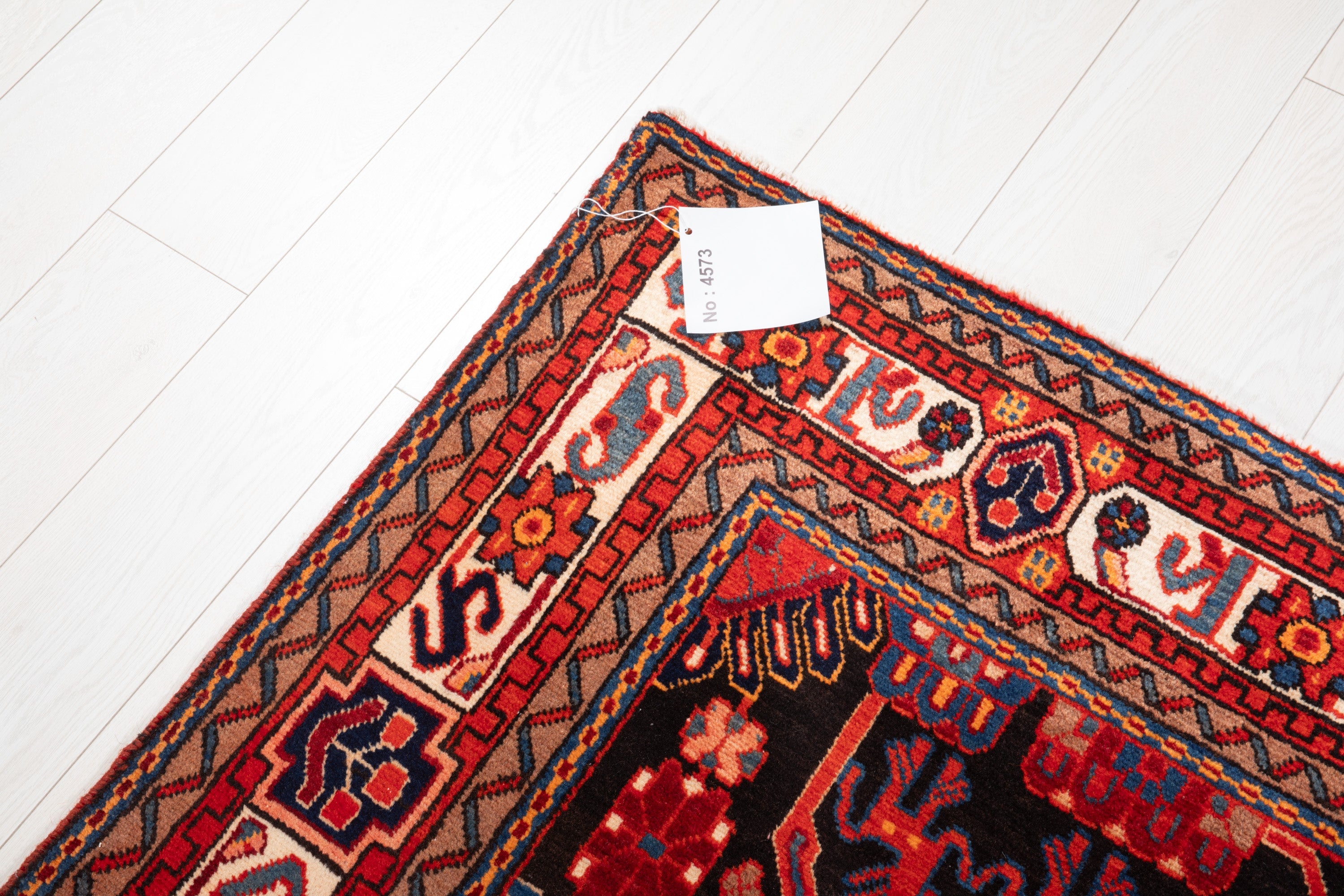 Hand-Knotted Vintage Wool Area Rug – 9' 9" x 5' 3" (298 x 160 cm) - Yasi & Fara