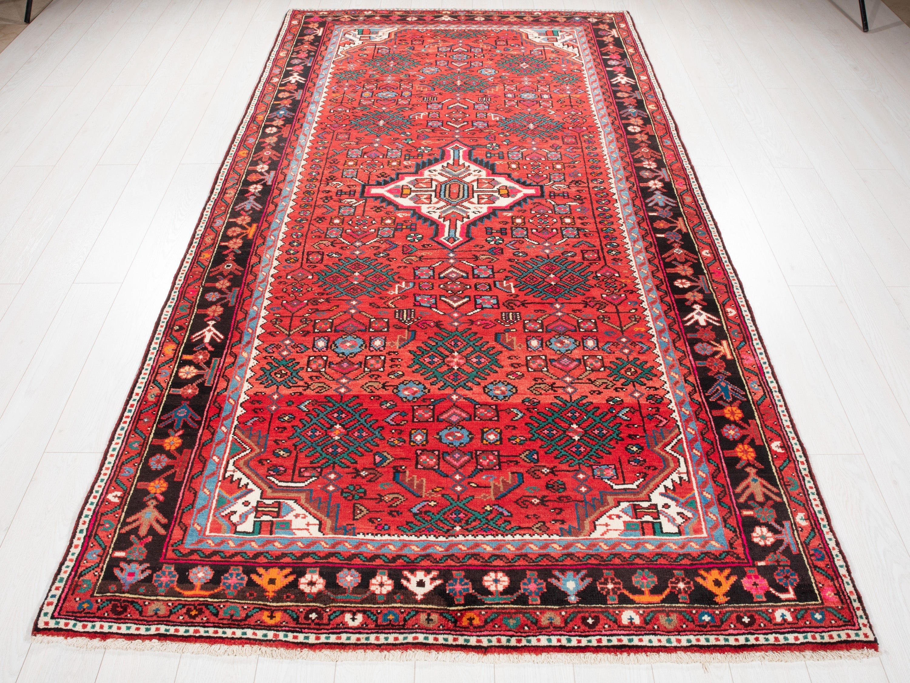 Hand-Knotted Vintage Wool Area Rug – 9' 10" x 5' 3" (300 x 161 cm) - Yasi & Fara