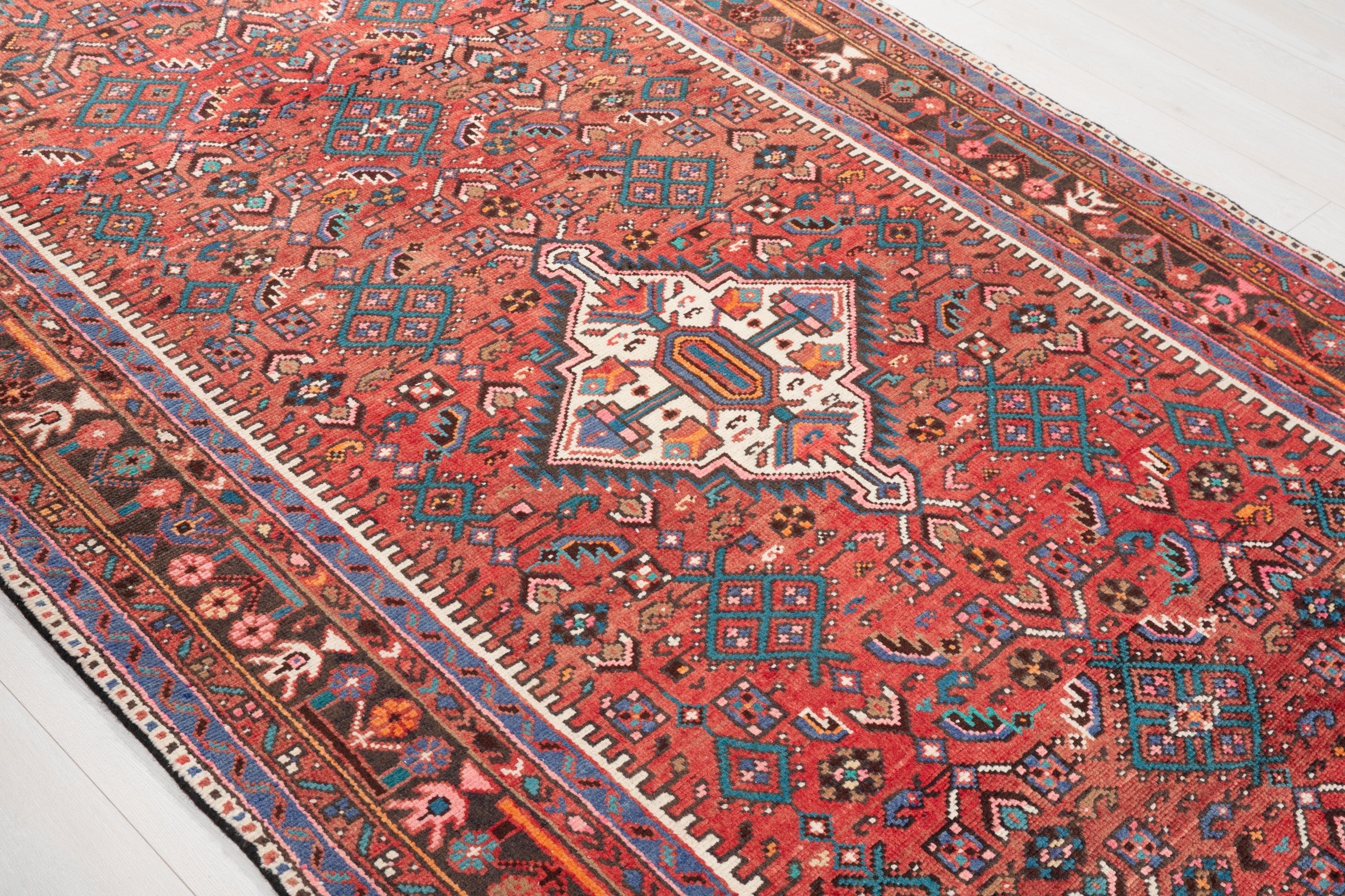 Hand-Knotted Vintage Wool Area Rug – 9' 3" x 5' 2" (283 x 158 cm) - Yasi & Fara