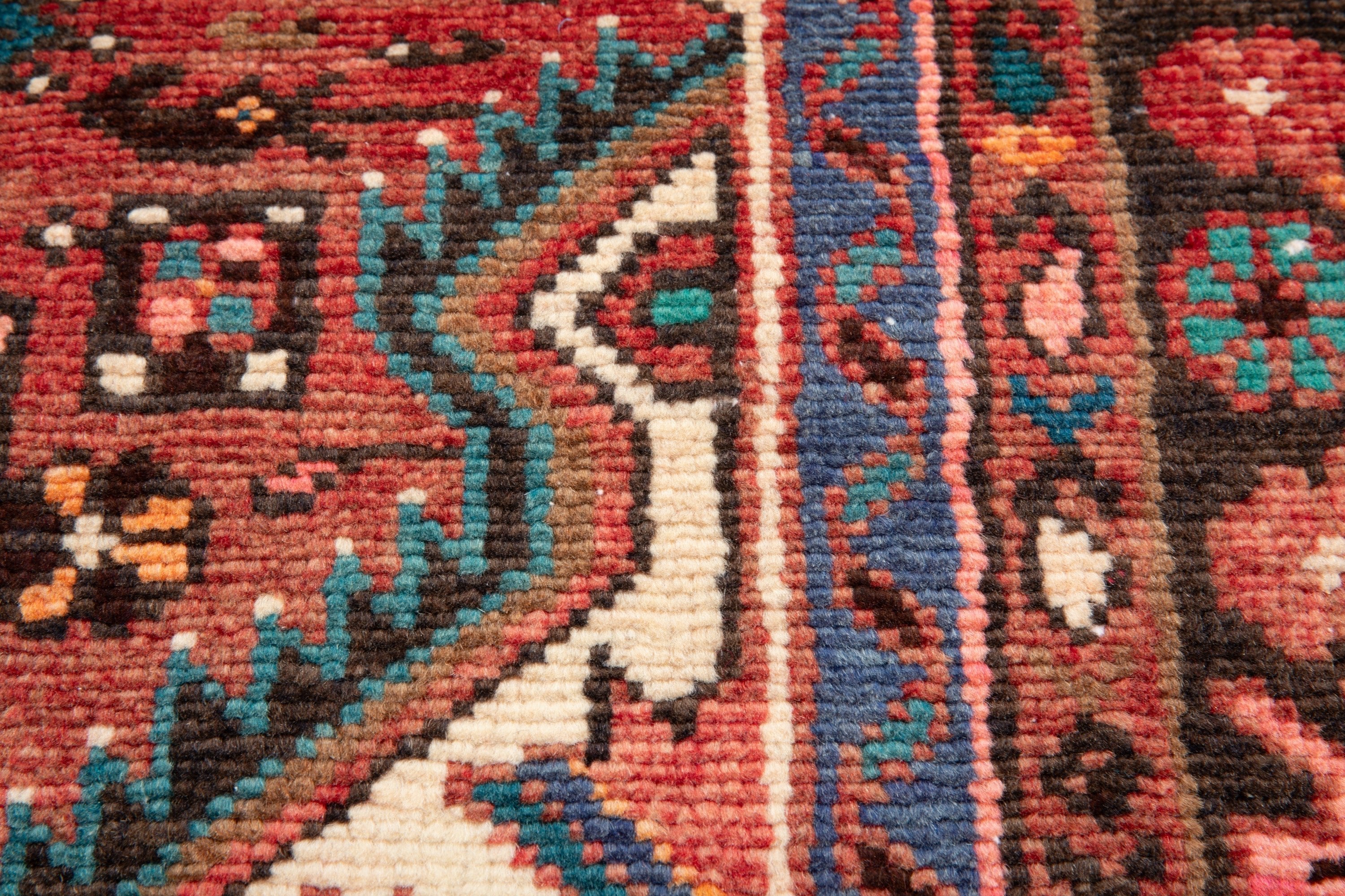 Hand-Knotted Vintage Wool Area Rug – 9' 3" x 5' 2" (283 x 158 cm) - Yasi & Fara