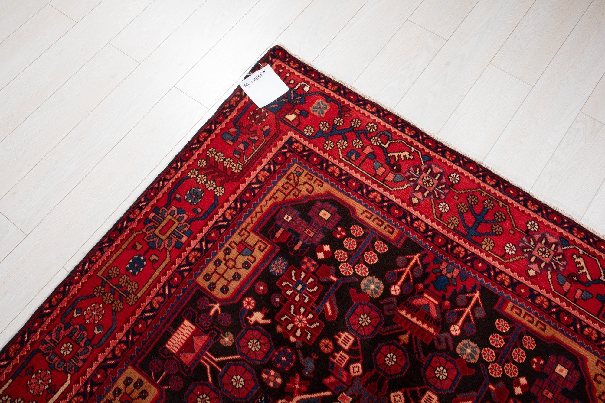 Hand-Knotted Vintage Wool Area Rug – 9' 4" x 5' (284 × 152 cm) - Yasi & Fara