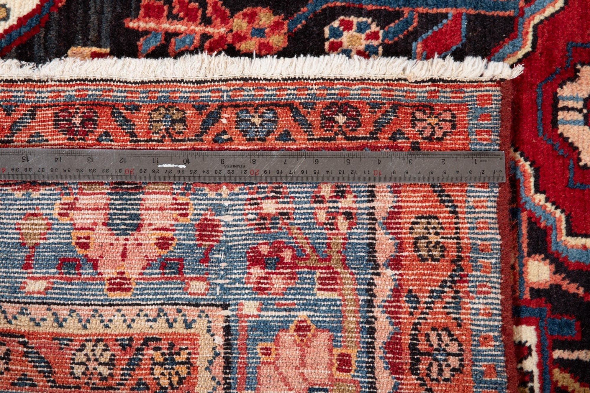 Hand-Knotted Vintage Wool Area Rug – 9' 10" x 5' 4" (301 × 162 cm) - Yasi & Fara