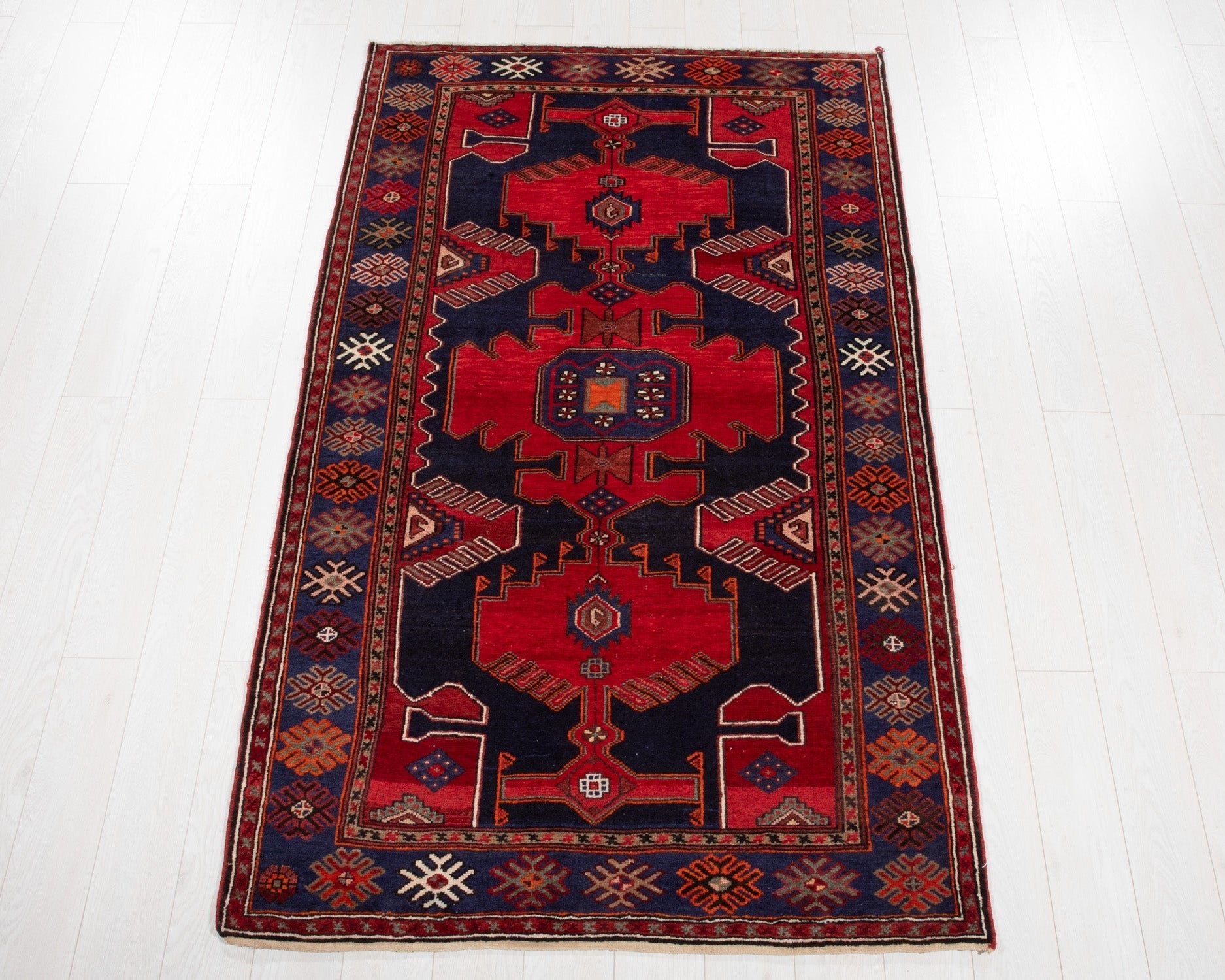 Hand-Knotted Vintage Wool Area Rug – 7' 3" x 4' 3" (222 × 130 cm) - Yasi & Fara