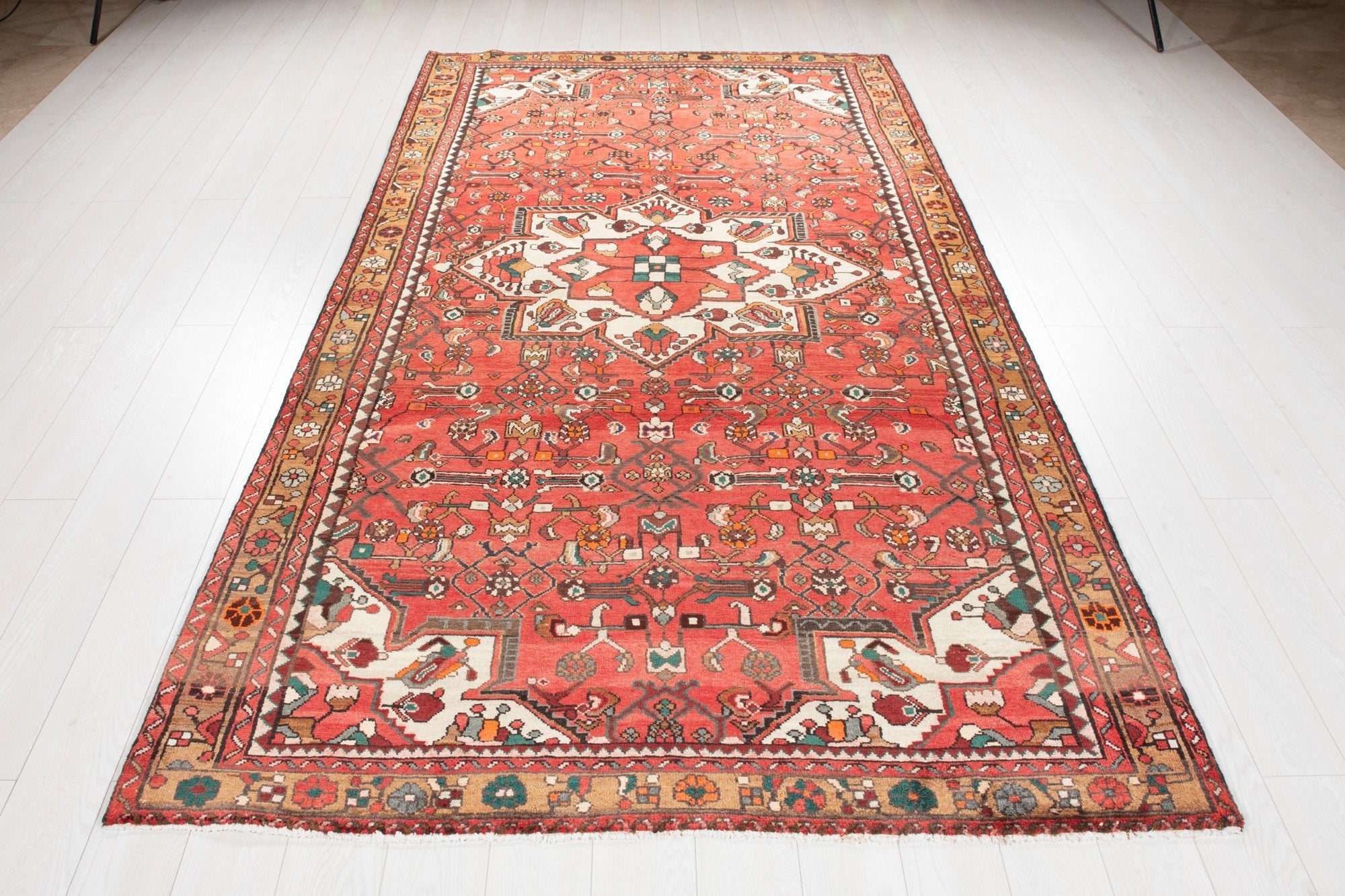 Hand-Knotted Vintage Wool Area Rug – 9' 10" x 5' 4" (300 x 163 cm) - Yasi & Fara