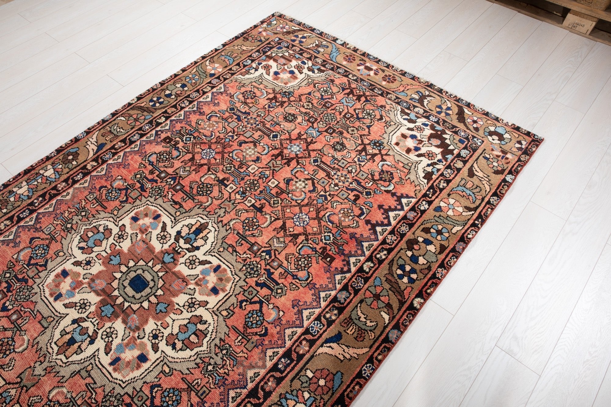 Hand-Knotted Vintage Wool Area Rug – 10' 2" x 5' 1" (309 x 154 cm) - Yasi & Fara