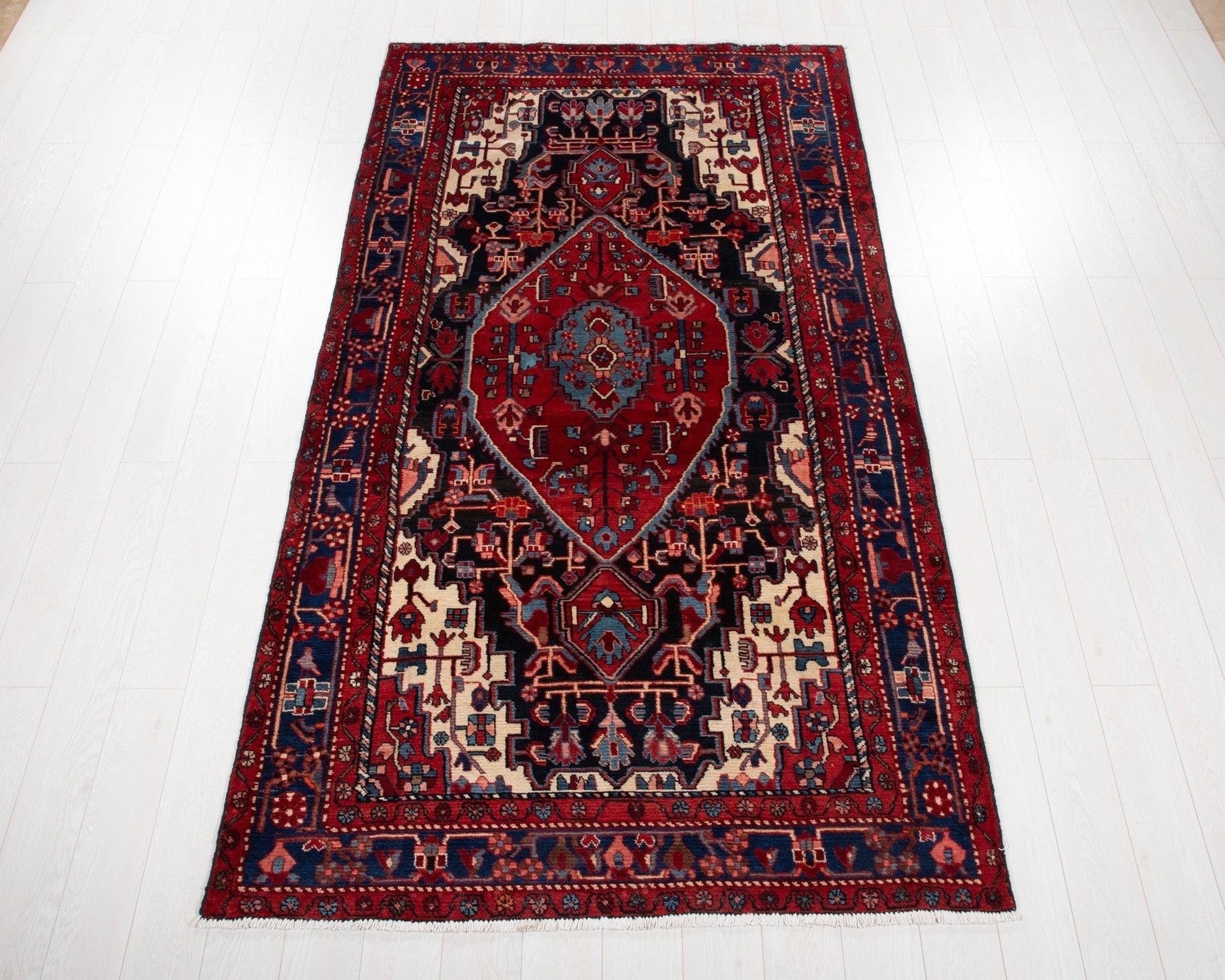 Hand-Knotted Vintage Wool Area Rug – 9' 1" x 5' 1" (277 × 155 cm) - Yasi & Fara