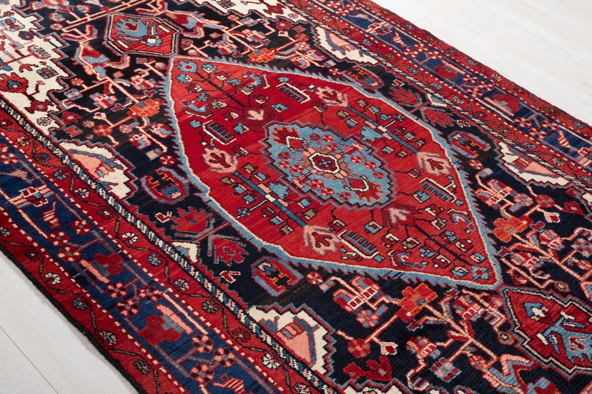 Hand-Knotted Vintage Wool Area Rug – 9' 1" x 5' 1" (277 × 155 cm) - Yasi & Fara