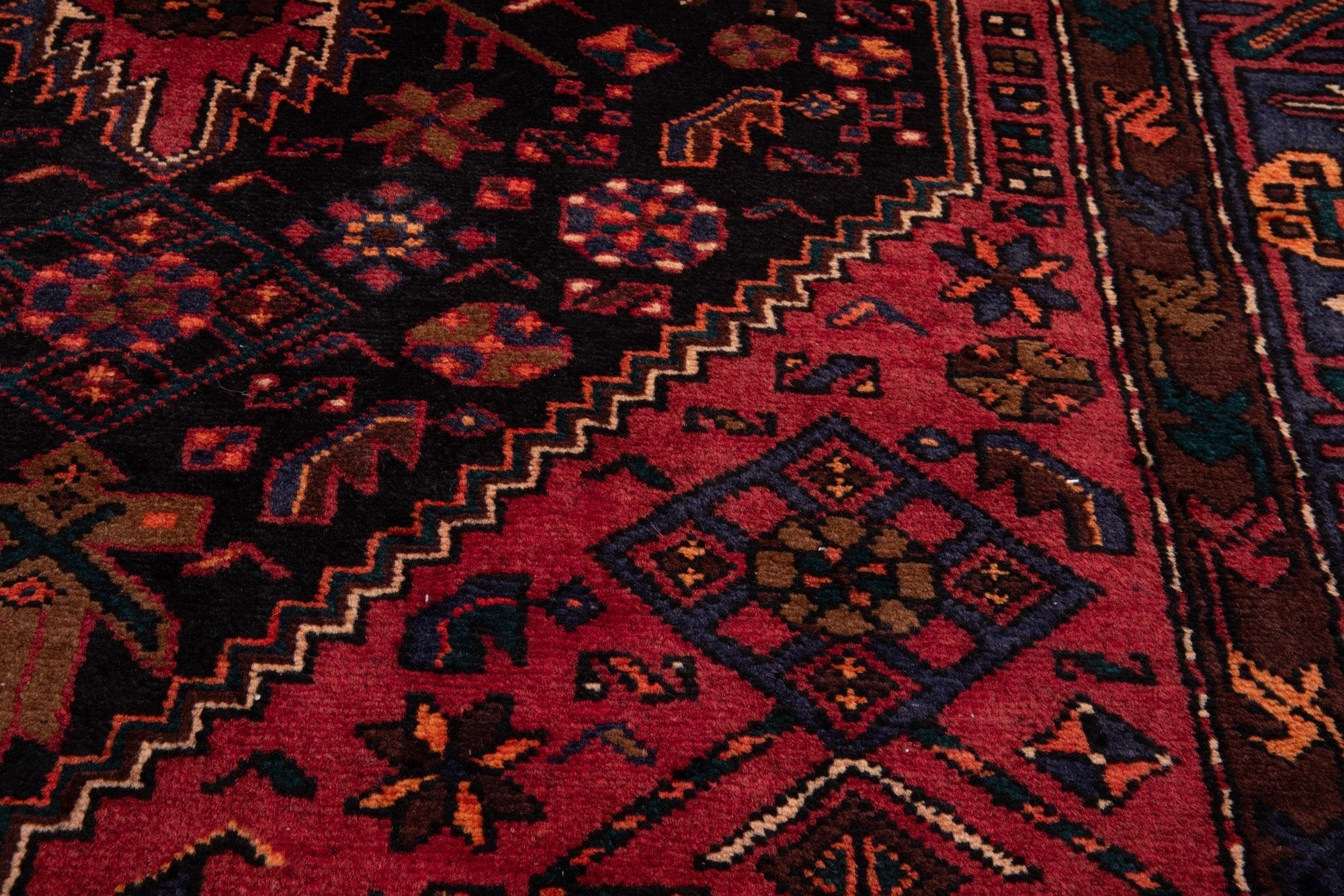 Hand-Knotted Vintage Wool Area Rug – 8' 11" x 5' 1" (271 × 154 cm) - Yasi & Fara