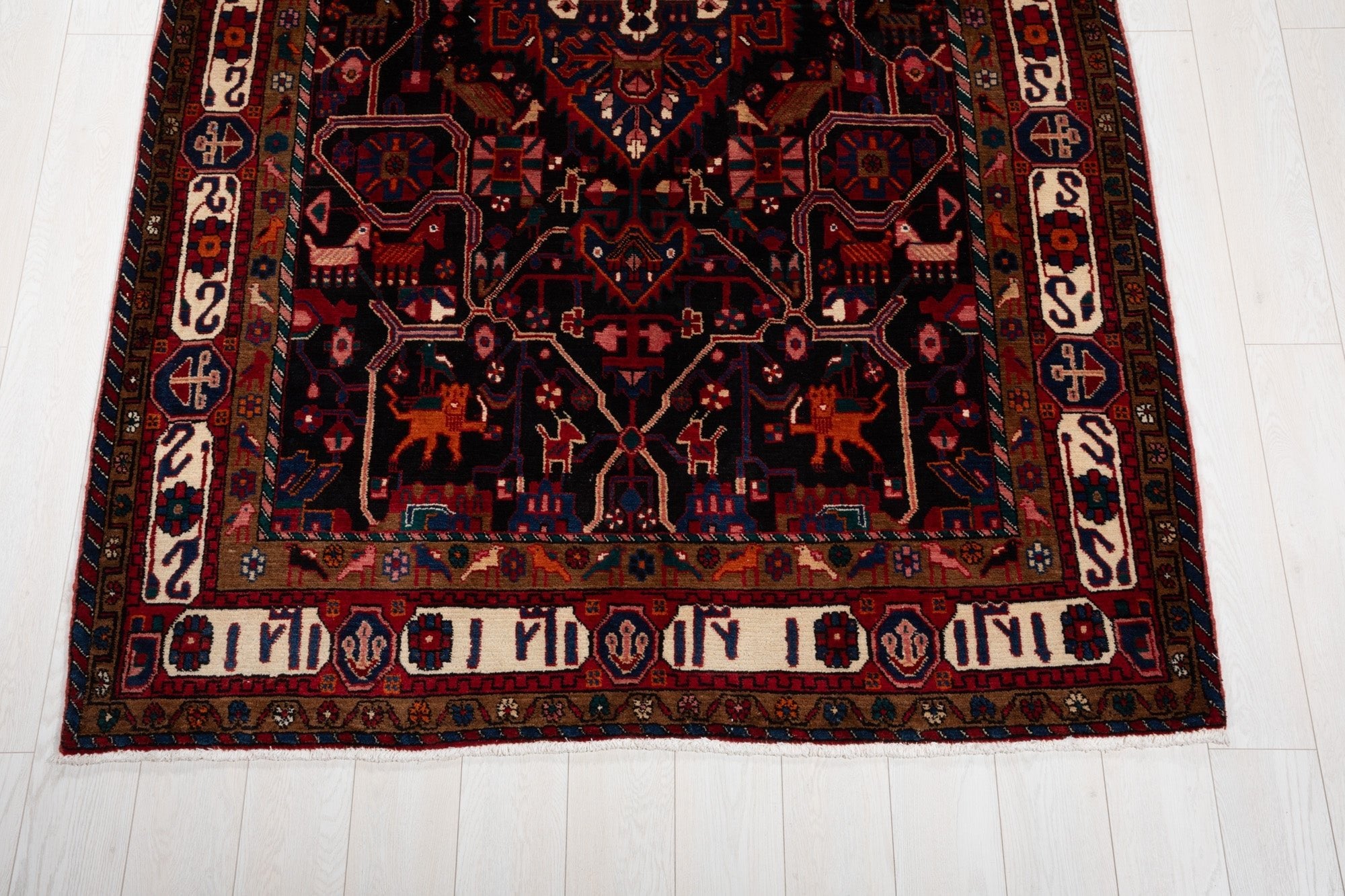 Hand-Knotted Vintage Wool Area Rug – 9' 4" x 5' 3" (285 × 161 cm) - Yasi & Fara
