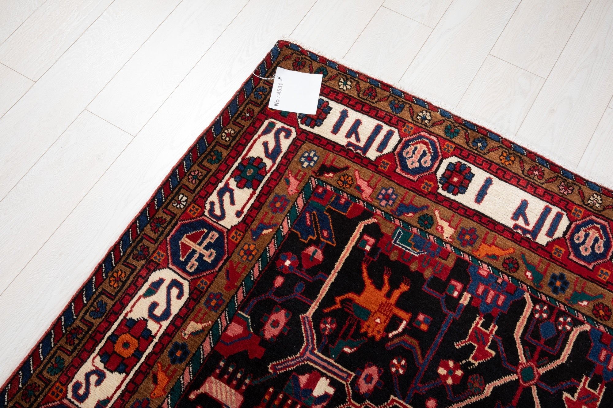 Hand-Knotted Vintage Wool Area Rug – 9' 4" x 5' 3" (285 × 161 cm) - Yasi & Fara