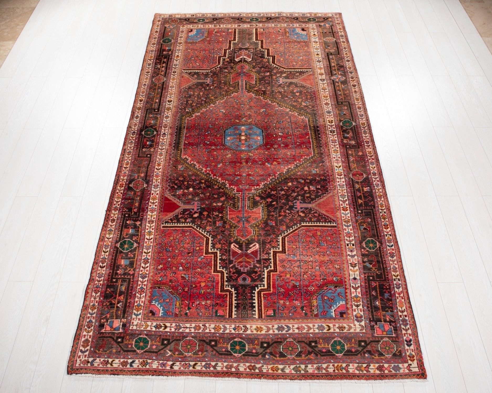 Hand-Knotted Vintage Wool Area Rug – 10' 8" x 5' 7" (324 × 170 cm) - Yasi & Fara