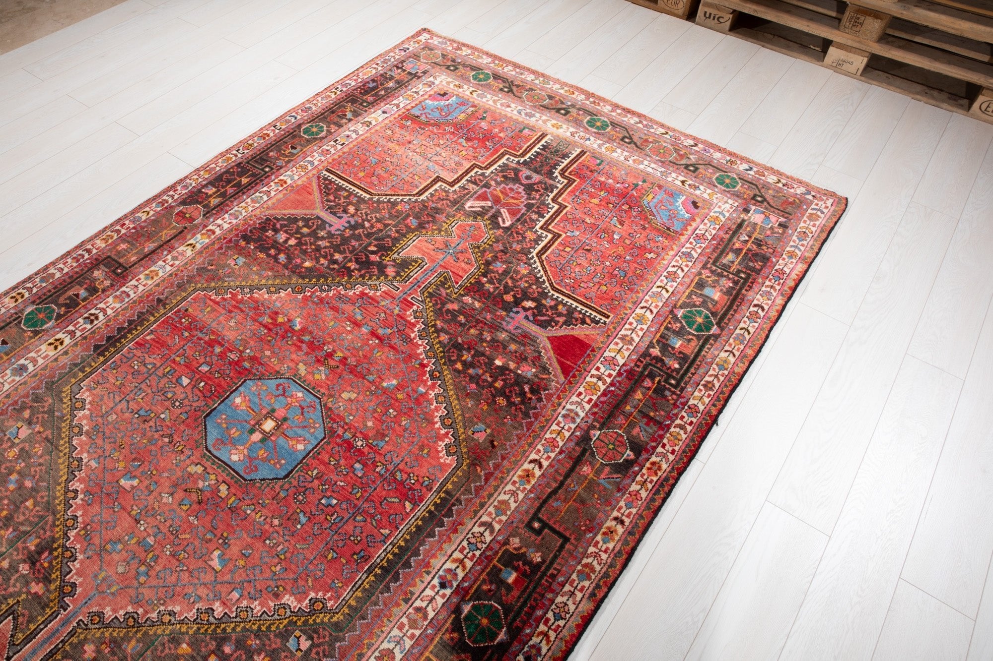 Hand-Knotted Vintage Wool Area Rug – 10' 8" x 5' 7" (324 × 170 cm) - Yasi & Fara